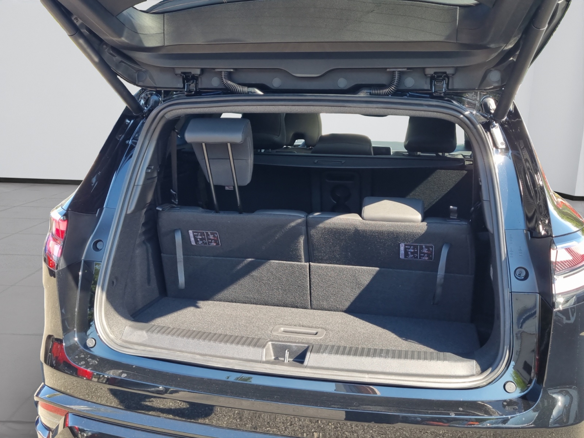 RENAULT Espace Full Hybrid E-Tech esprit Alpine full hybrid E-Tech 200 - 7 Seater-image-14