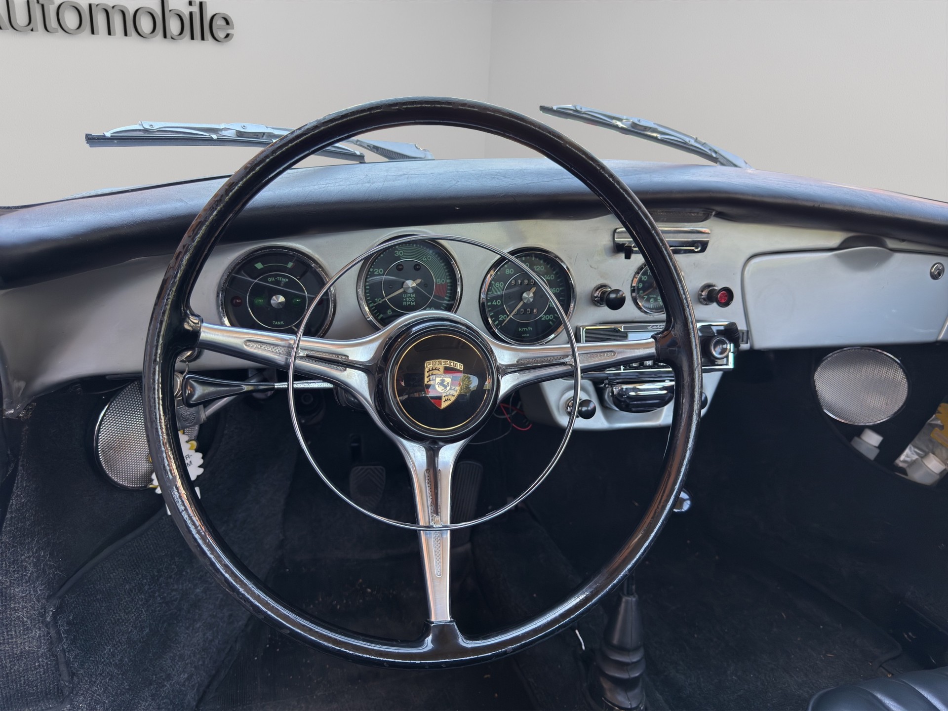 PORSCHE 356 C-image-9