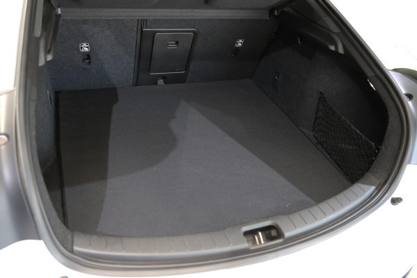 POLESTAR Polestar 2 LR Dual-image-11