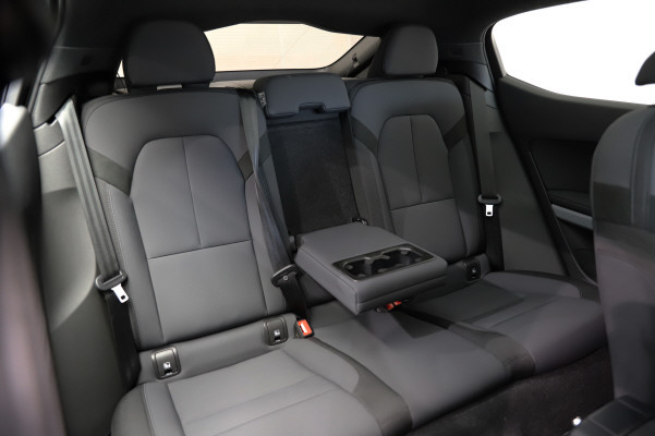 POLESTAR Polestar 2 LR Dual-image-10