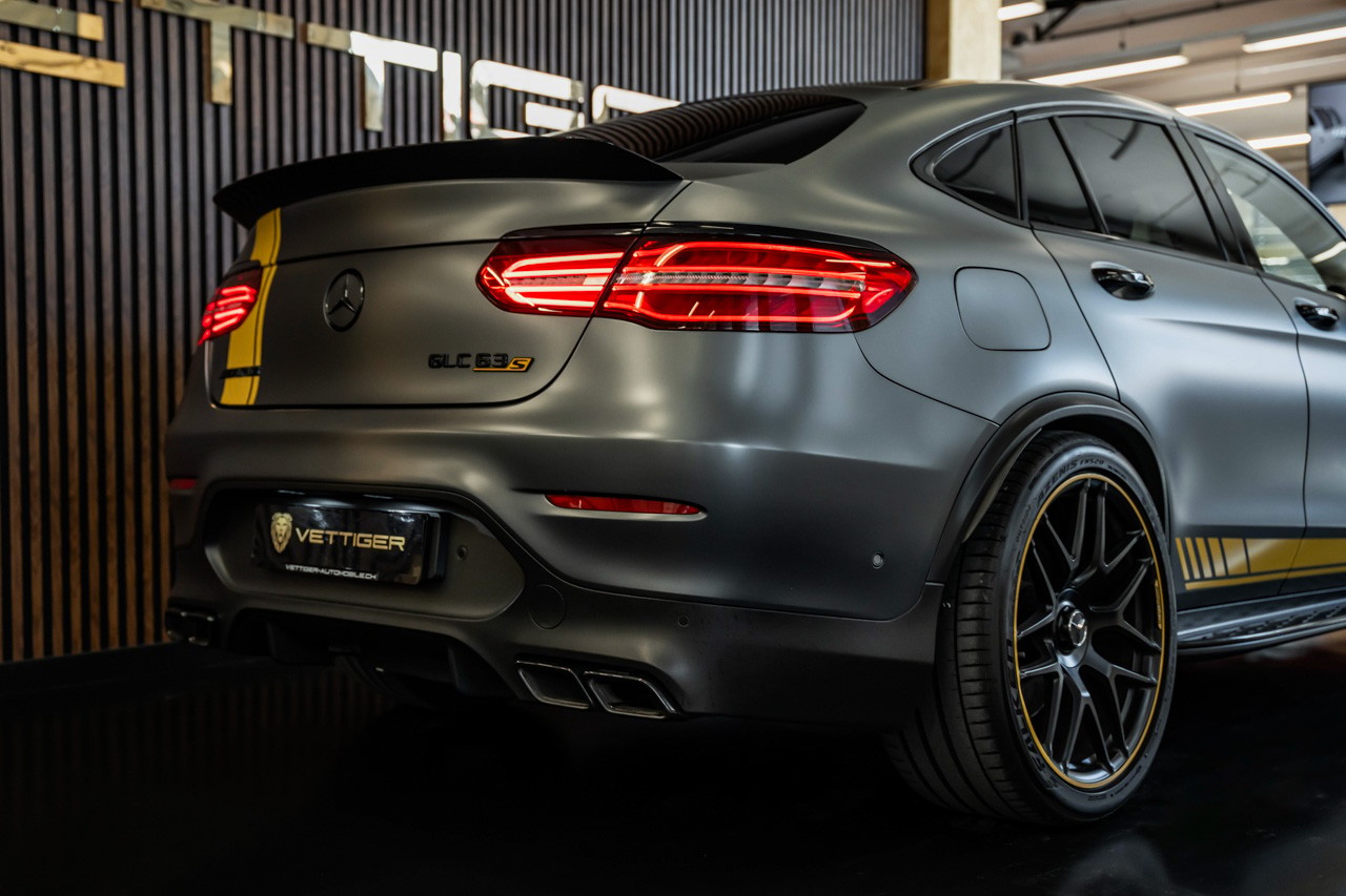 MERCEDES-BENZ GLC Coupé 63 S AMG Edition 1 4Matic+ 9G-Tronic-image-7