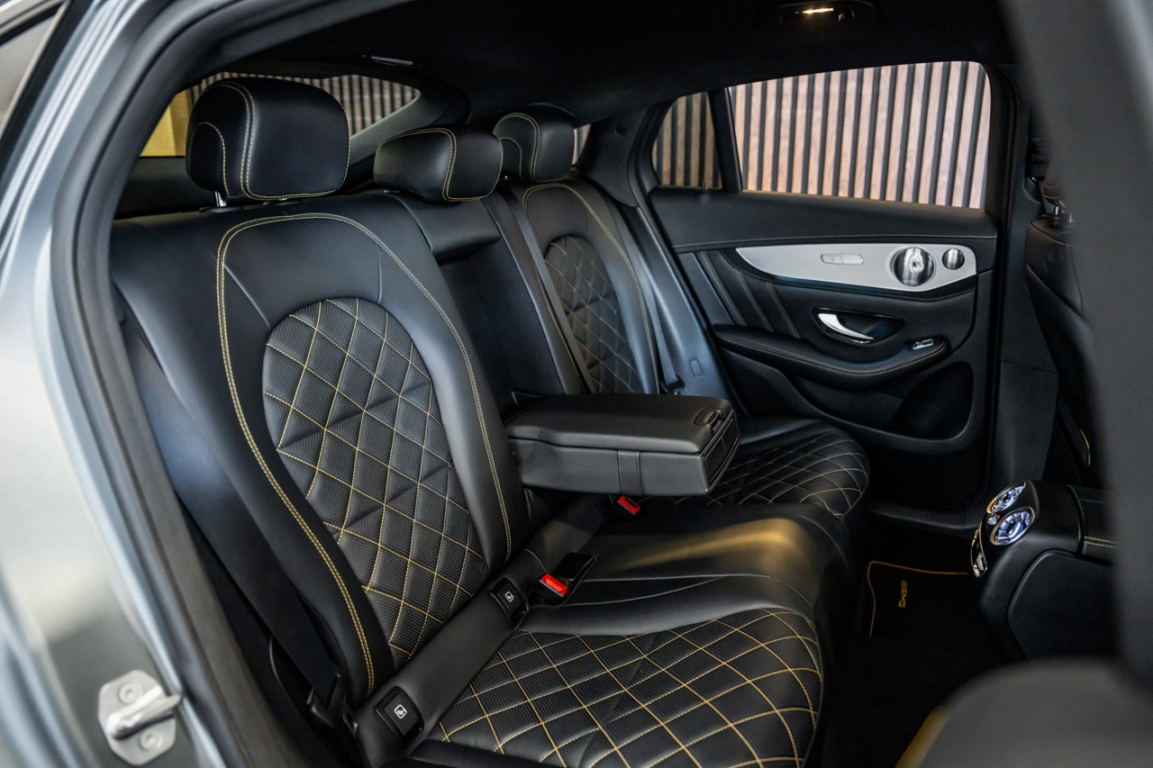 MERCEDES-BENZ GLC Coupé 63 S AMG Edition 1 4Matic+ 9G-Tronic-image-19