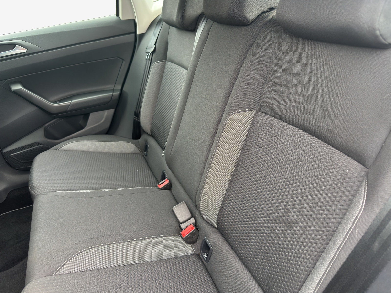 VW Polo 1.0 TSI Life-image-11