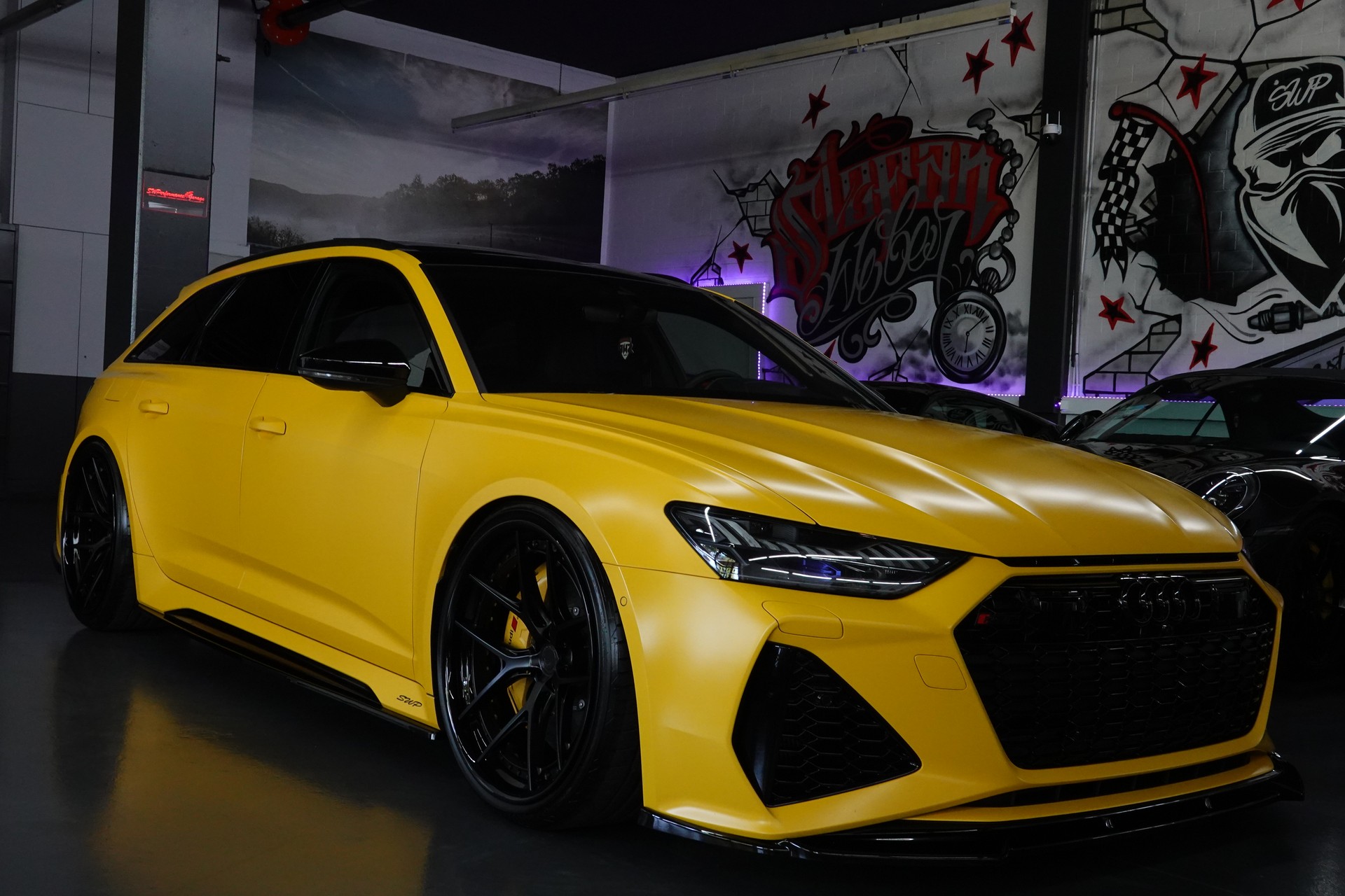 AUDI RS6 AVANT 4.0 TFSI V8 QUATTRO VEGAS MATT. EXCLUSIVE AKRAPOVIC ON TOP-image-24