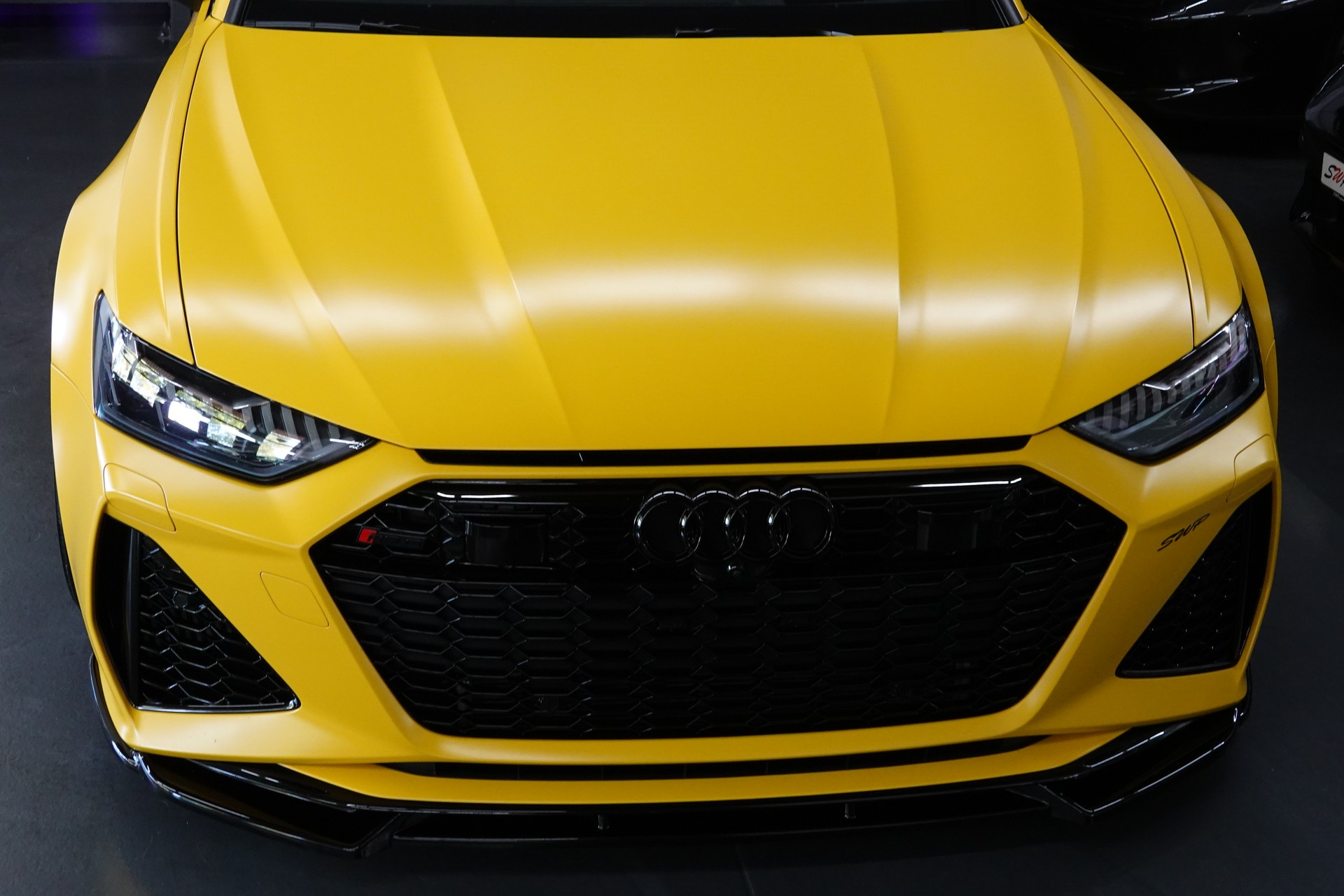 AUDI RS6 AVANT 4.0 TFSI V8 QUATTRO VEGAS MATT. EXCLUSIVE AKRAPOVIC ON TOP-image-23