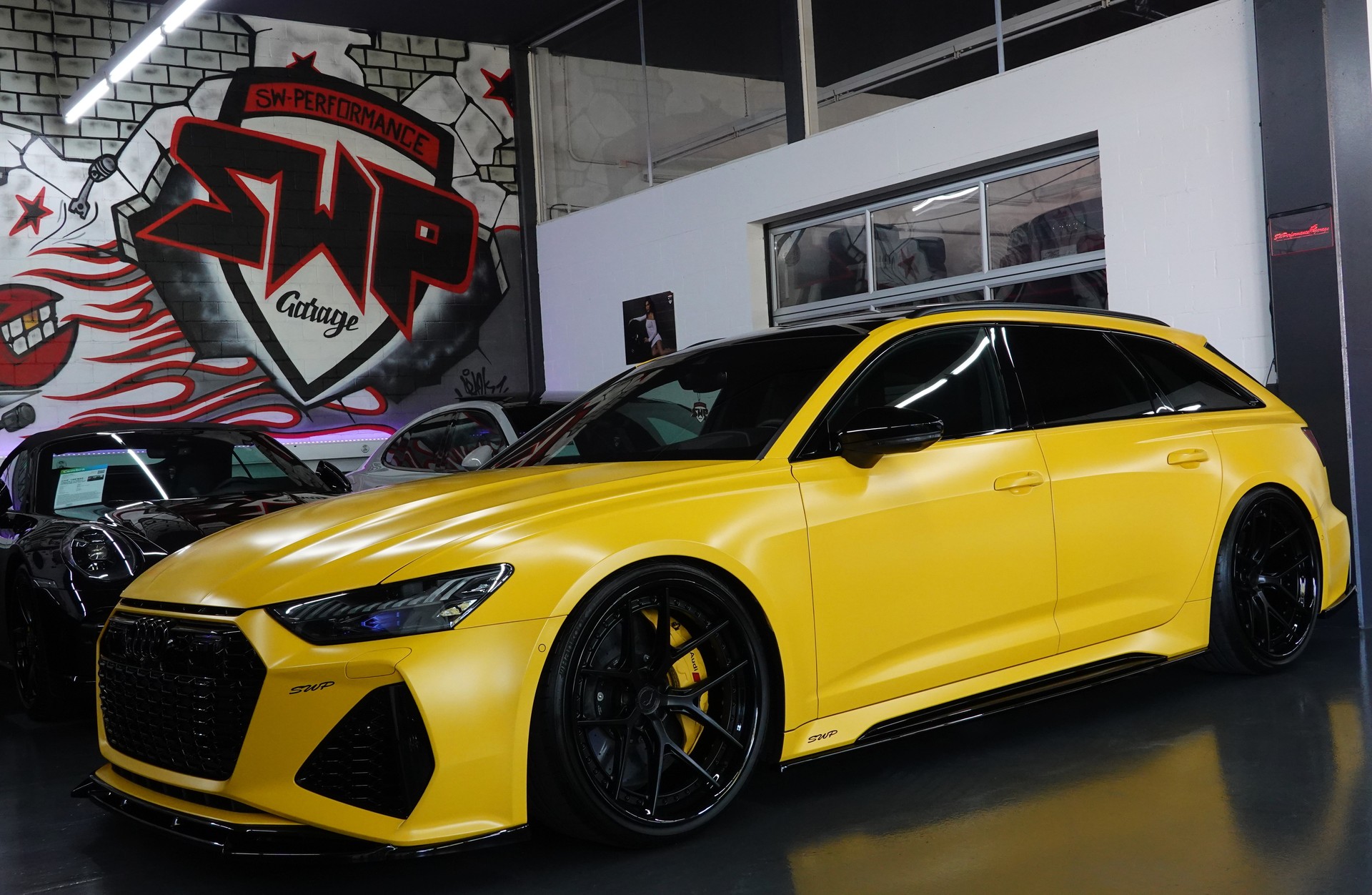 AUDI RS6 AVANT 4.0 TFSI V8 QUATTRO VEGAS MATT. EXCLUSIVE AKRAPOVIC ON TOP-image-0