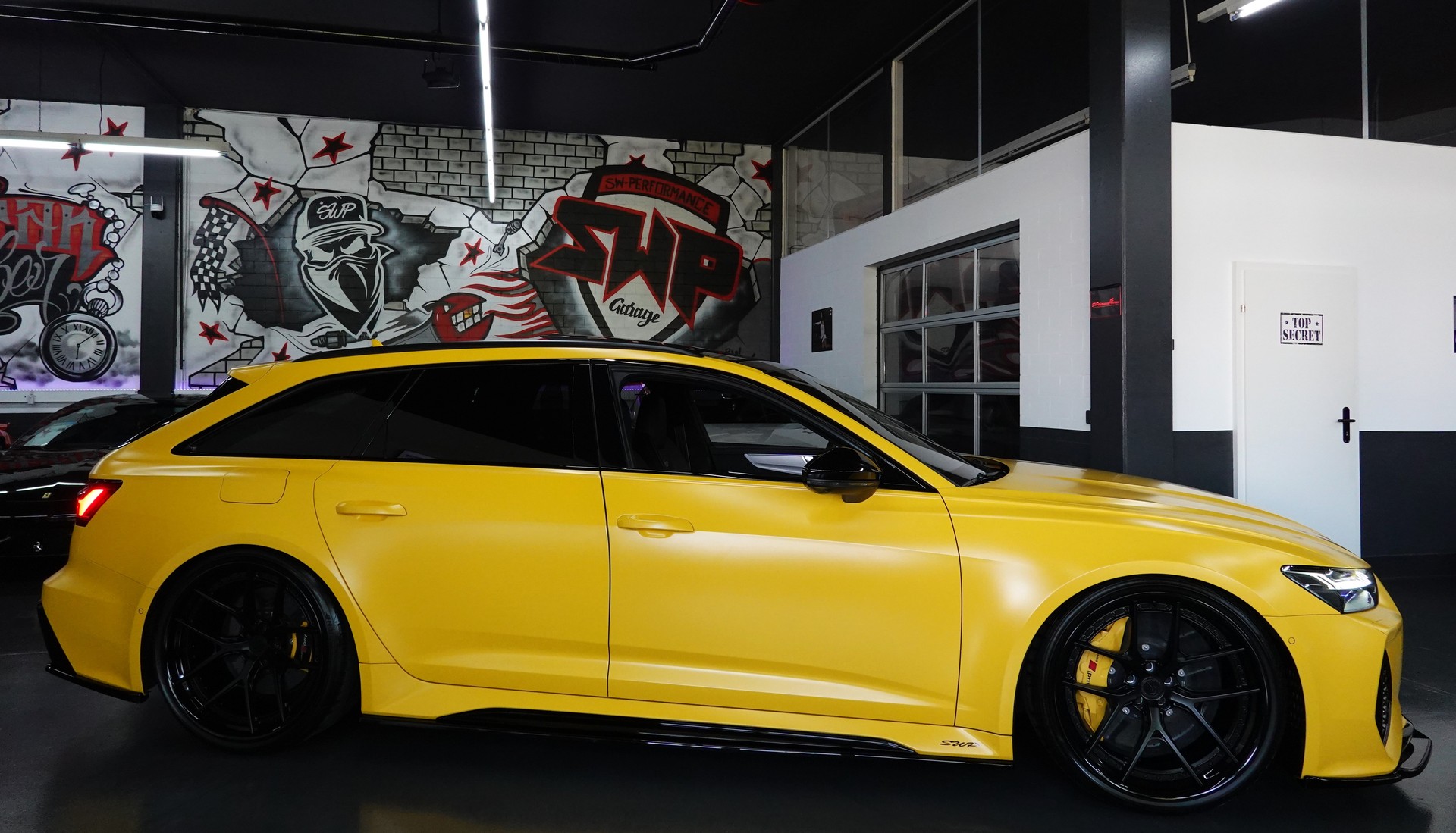 AUDI RS6 AVANT 4.0 TFSI V8 QUATTRO VEGAS MATT. EXCLUSIVE AKRAPOVIC ON TOP-image-58