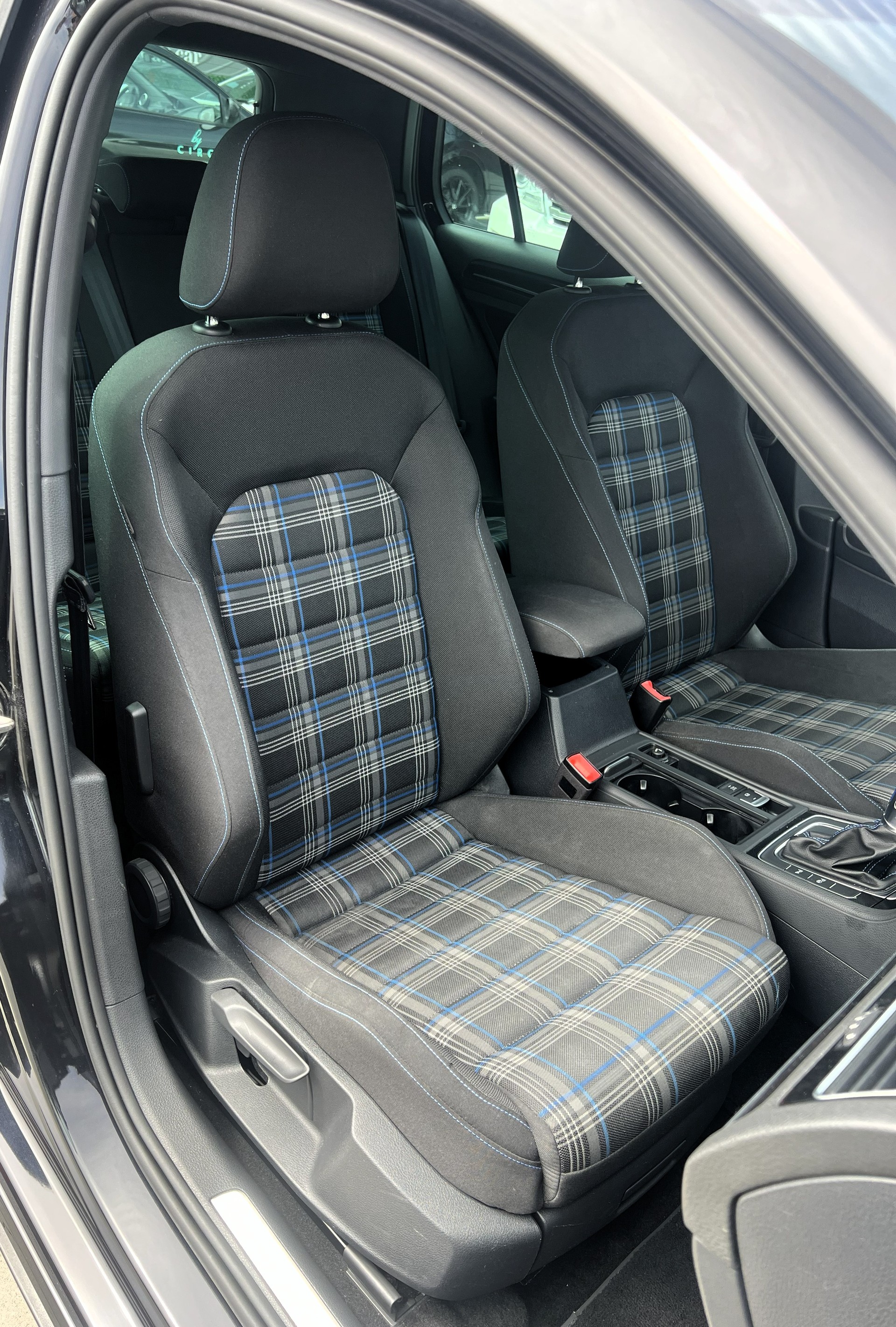 VW Golf 1.4 TSI GTE DSG-image-14