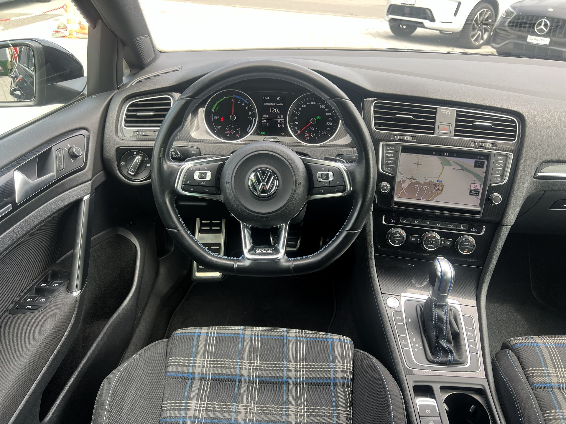 VW Golf 1.4 TSI GTE DSG-image-21