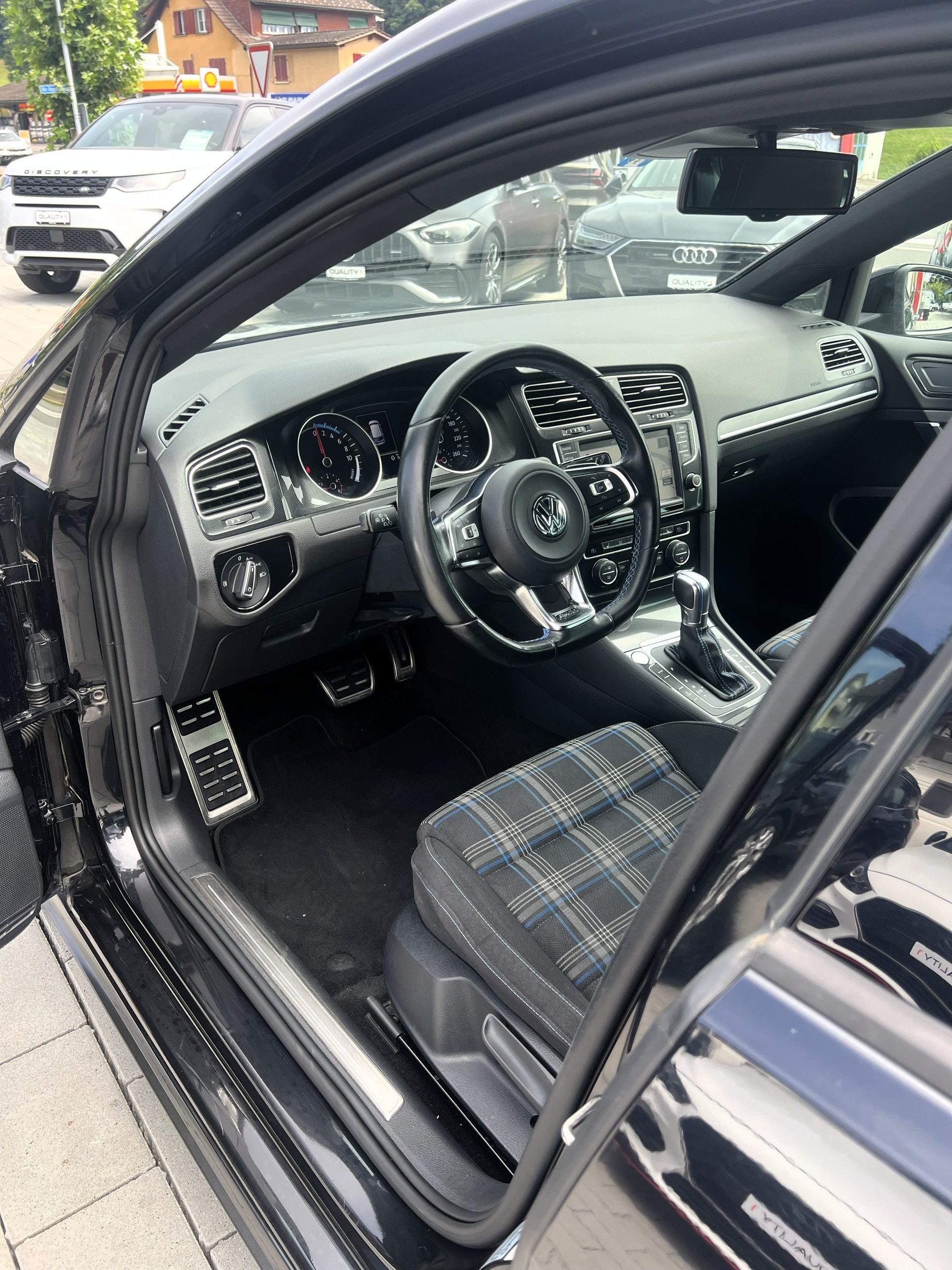 VW Golf 1.4 TSI GTE DSG-image-16