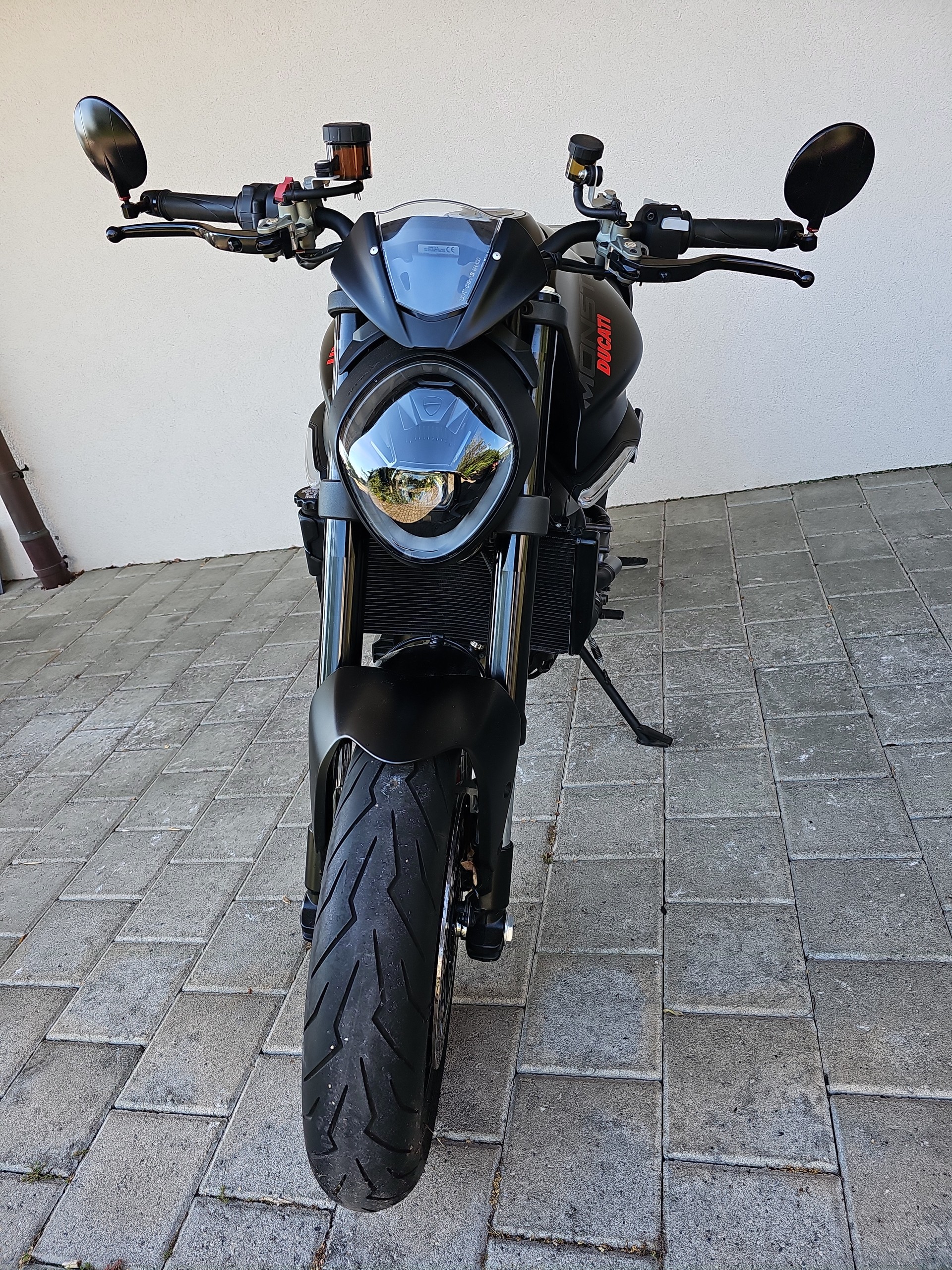 DUCATI Monster + 937 (25KW)-showroom-element-2