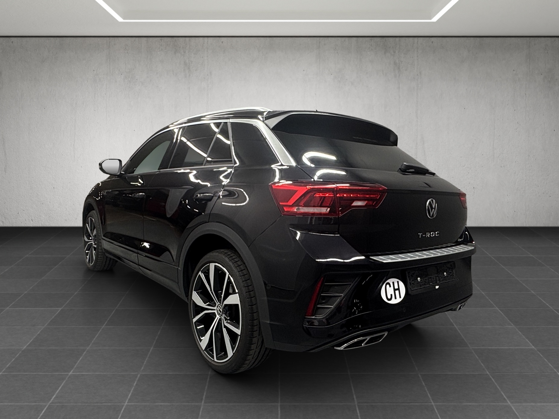 VW T-Roc 2.0 TSI R-Line DSG 4Motion-image-3