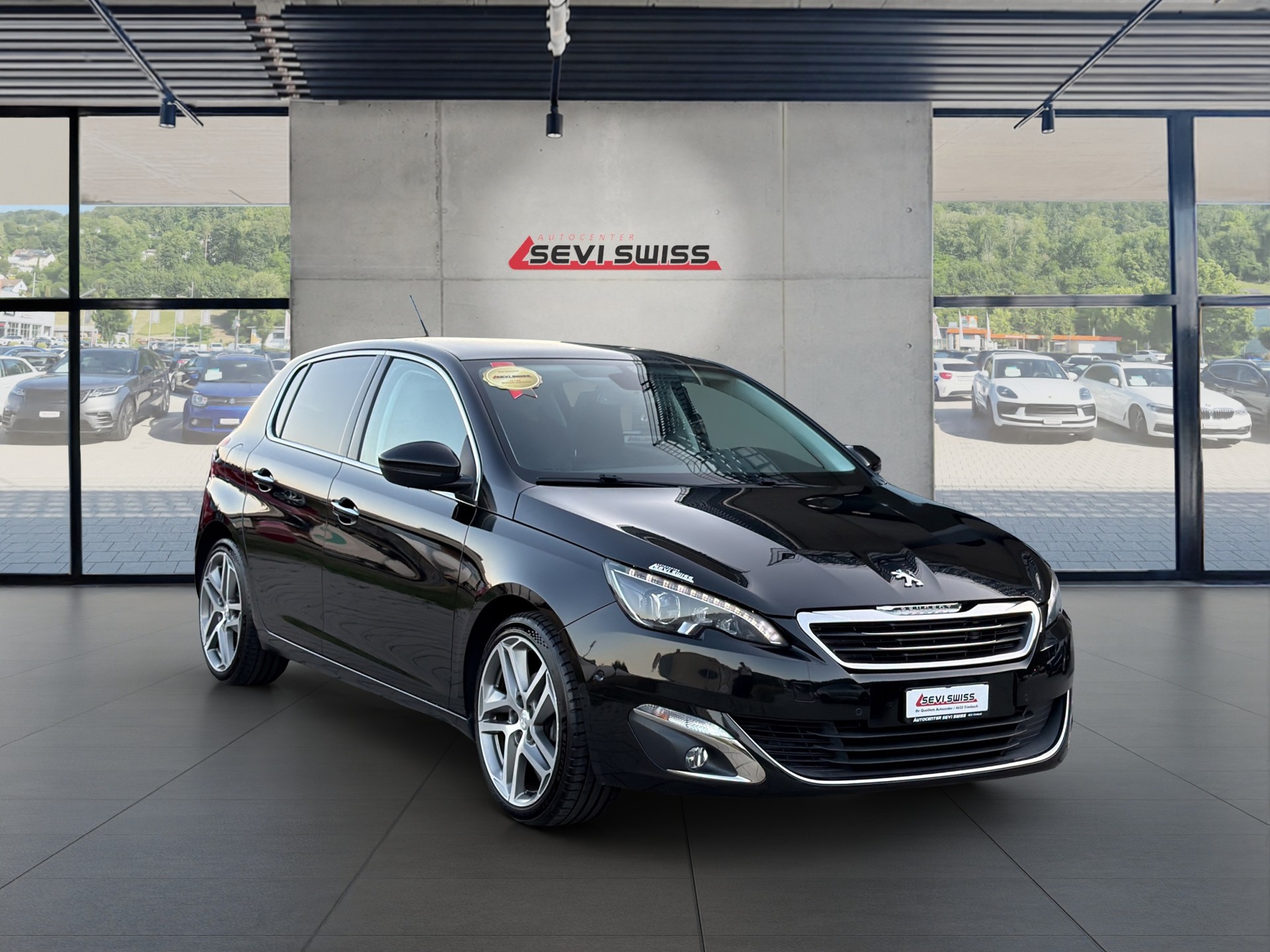 PEUGEOT 308 1.2 THP Féline Automatic-image-0