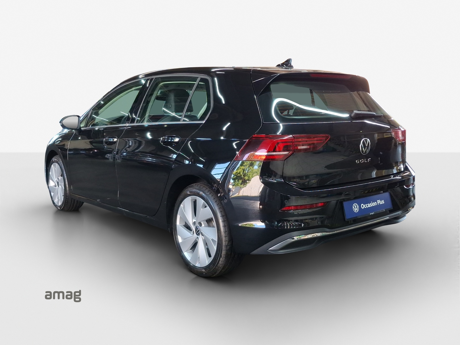 VW Golf 1.5 e TSI mHEV Style DSG-image-2