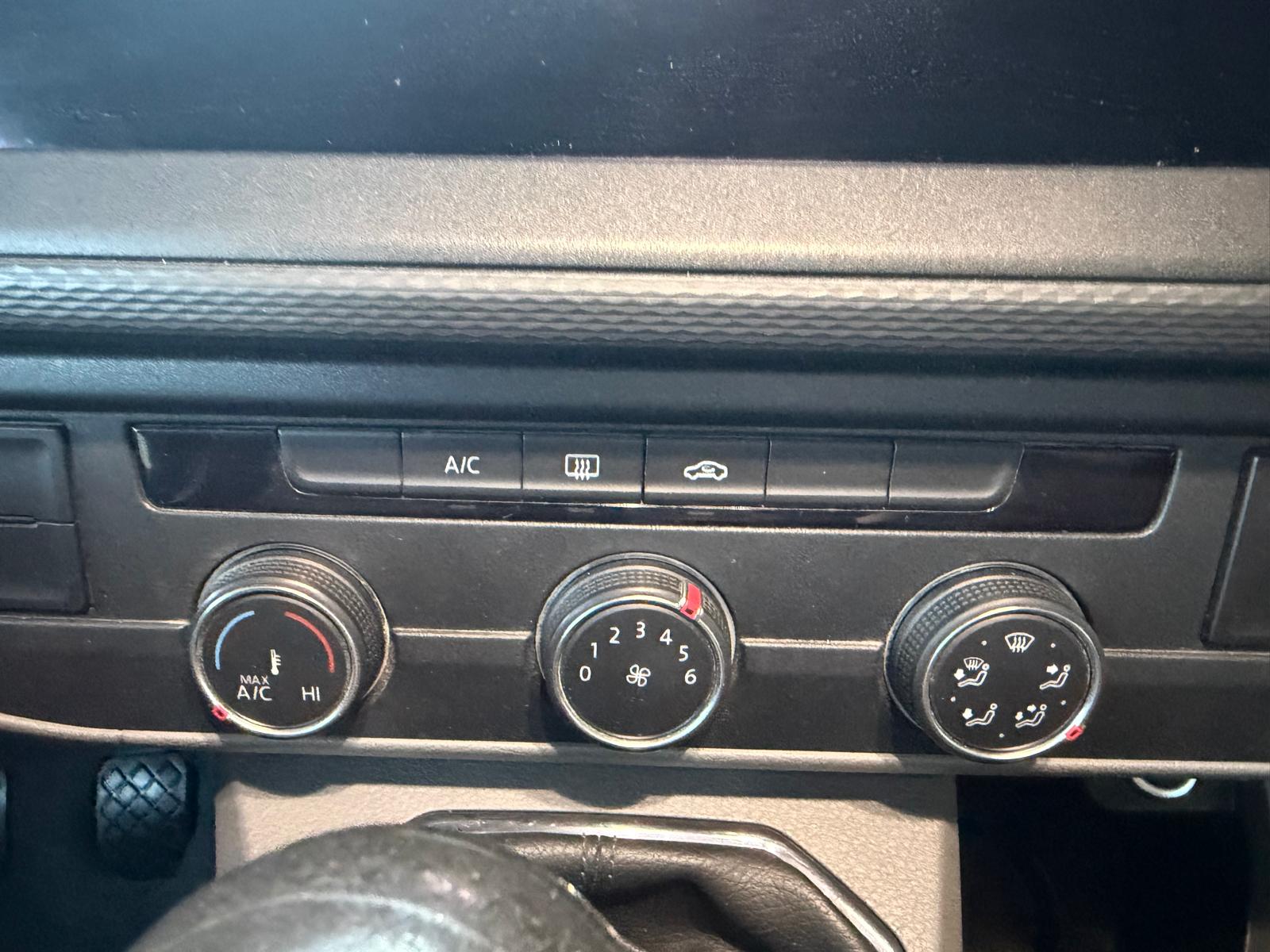 VW T6.1 2.0 TDI-image-12