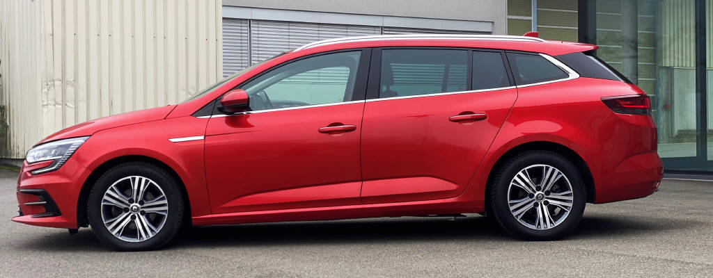 RENAULT Mégane Grandtour 1.5 Blue dCi GT EDC Sports-Line - New Model 2021-image-3