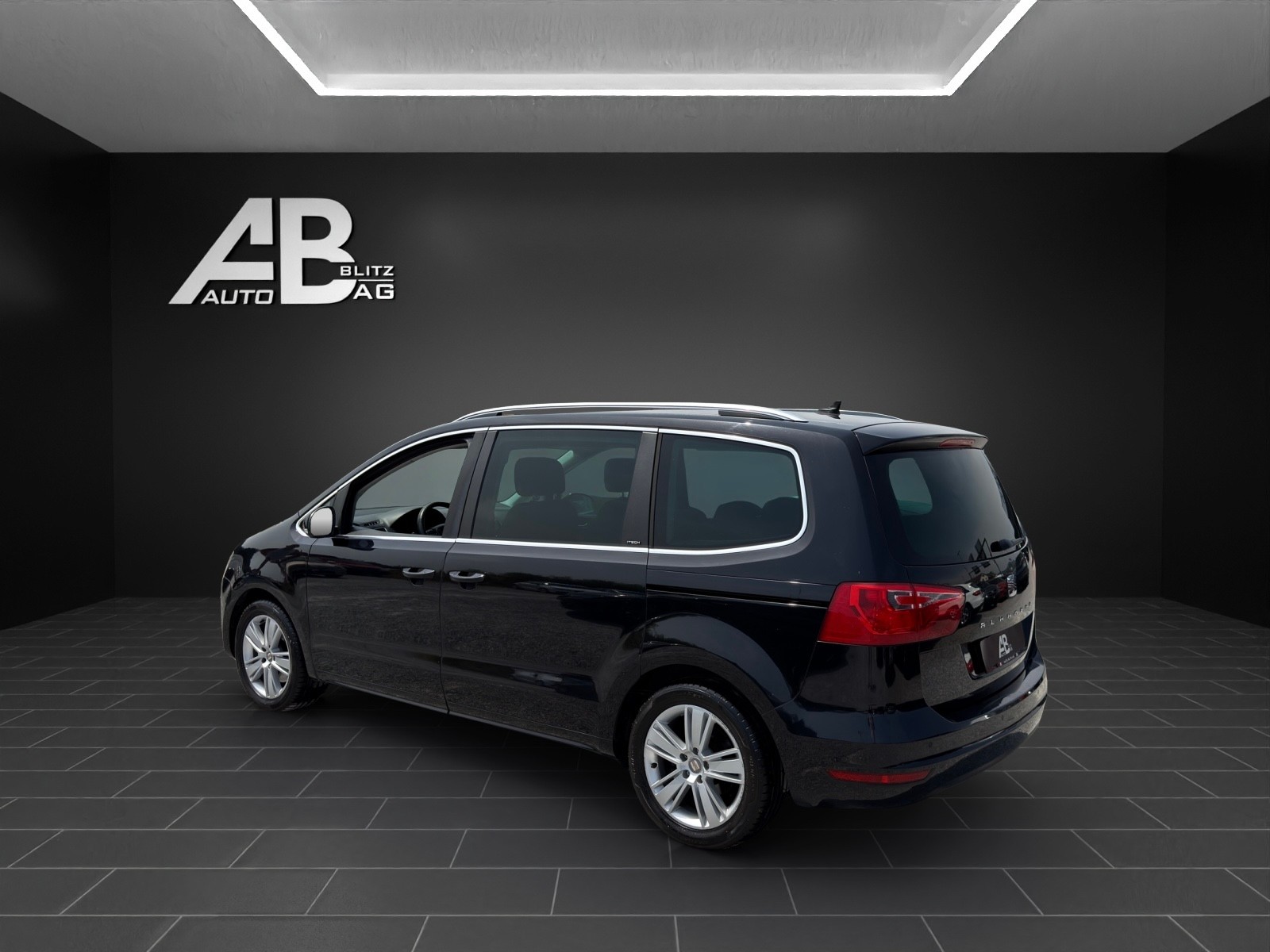 SEAT Alhambra 2.0 TDI Style Viva DSG mit 177 PS * 7-Plätzer *-image-2