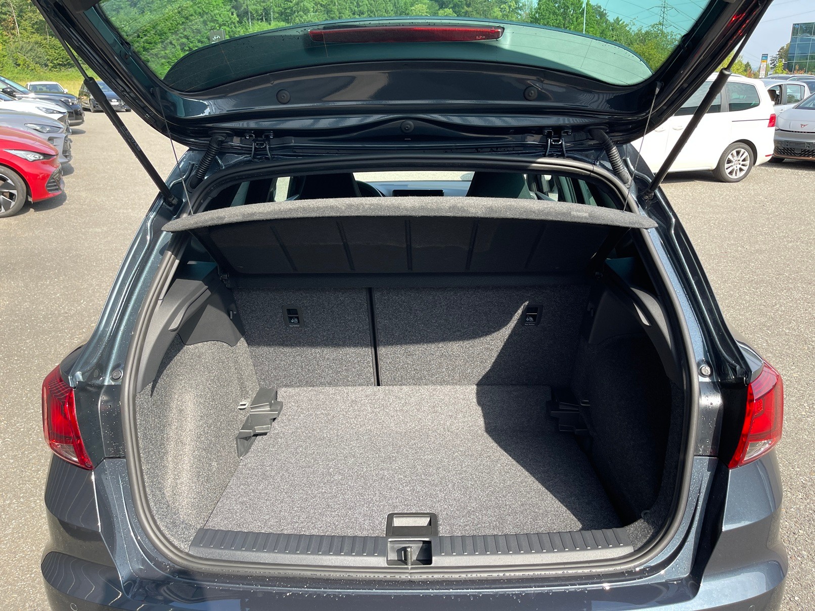 SEAT Arona 1.5 Eco TSI Move FR DSG-image-4