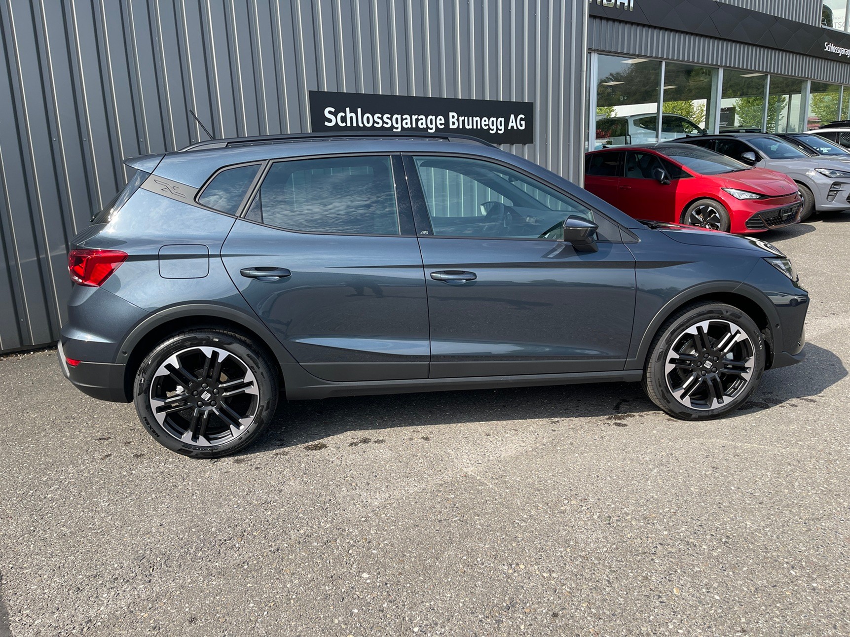SEAT Arona 1.5 Eco TSI Move FR DSG-image-1