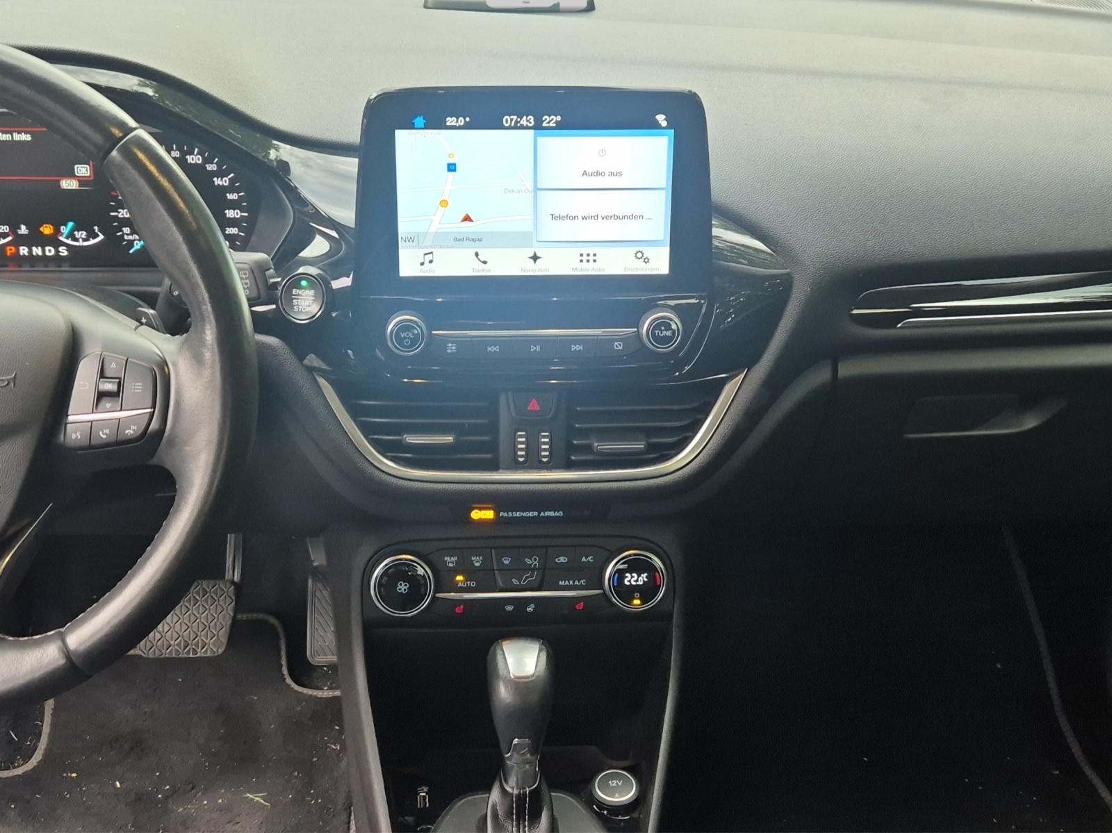 FORD Fiesta 1.0 EcoB Titanium-image-11