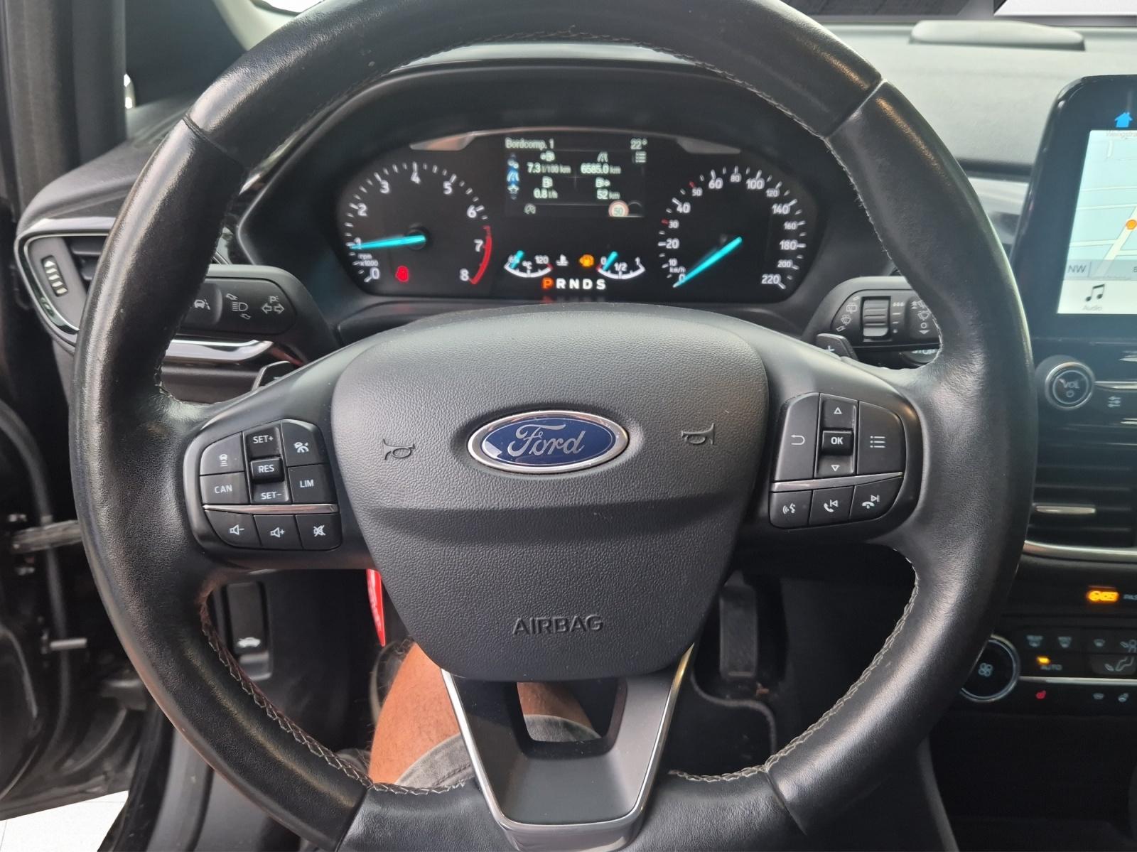 FORD Fiesta 1.0 EcoB Titanium-image-6