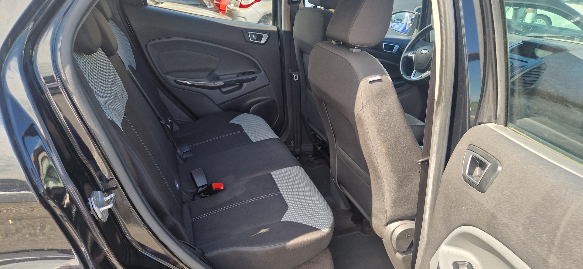 FORD EcoSport 1.0 SCTi Trend-image-6