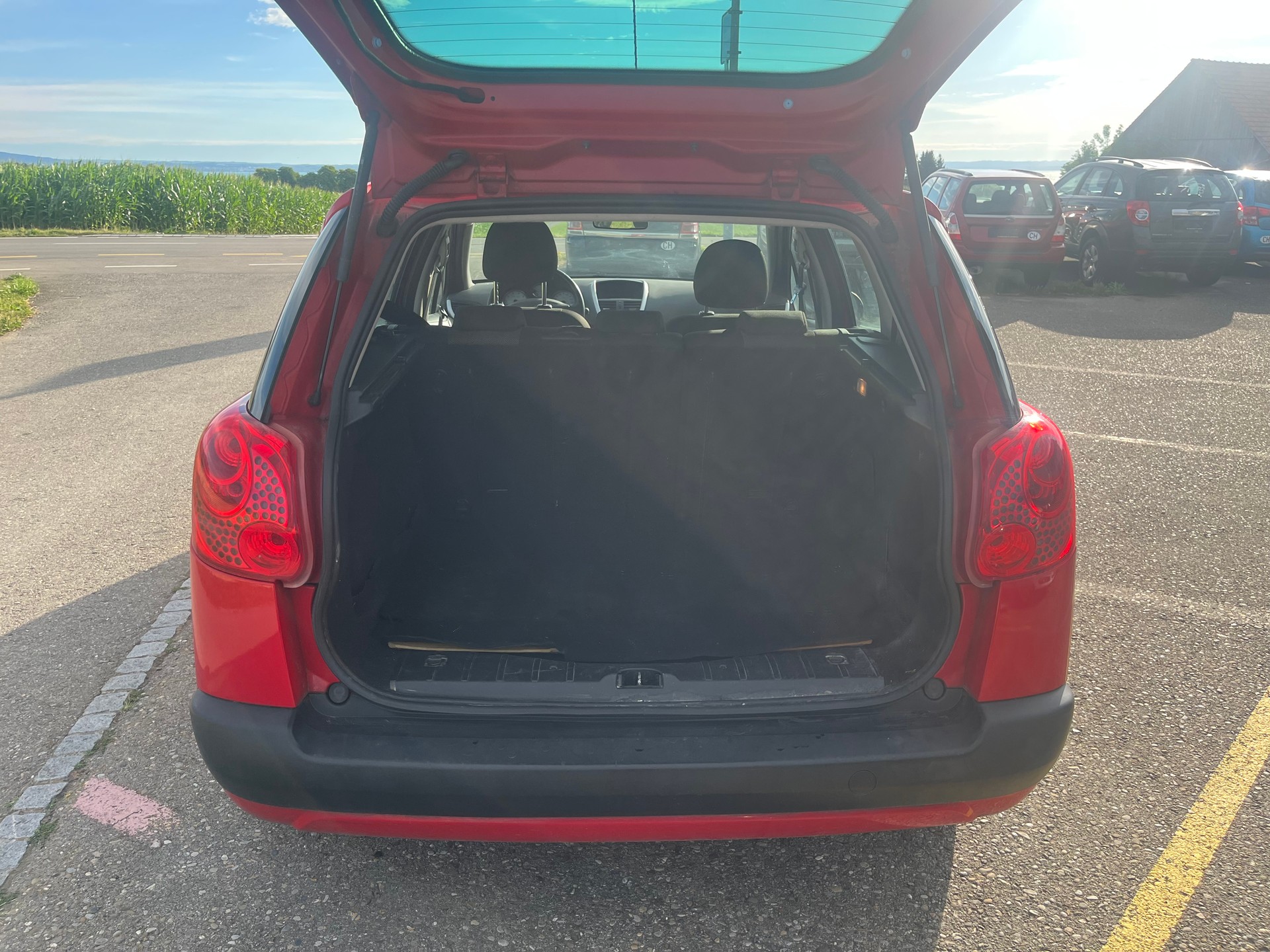 PEUGEOT 207 SW 1.6 16V Sport-image-7