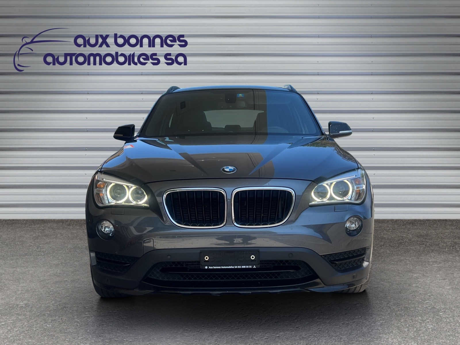 BMW X1 xDrive 28i Sport Line Steptronic-image-6