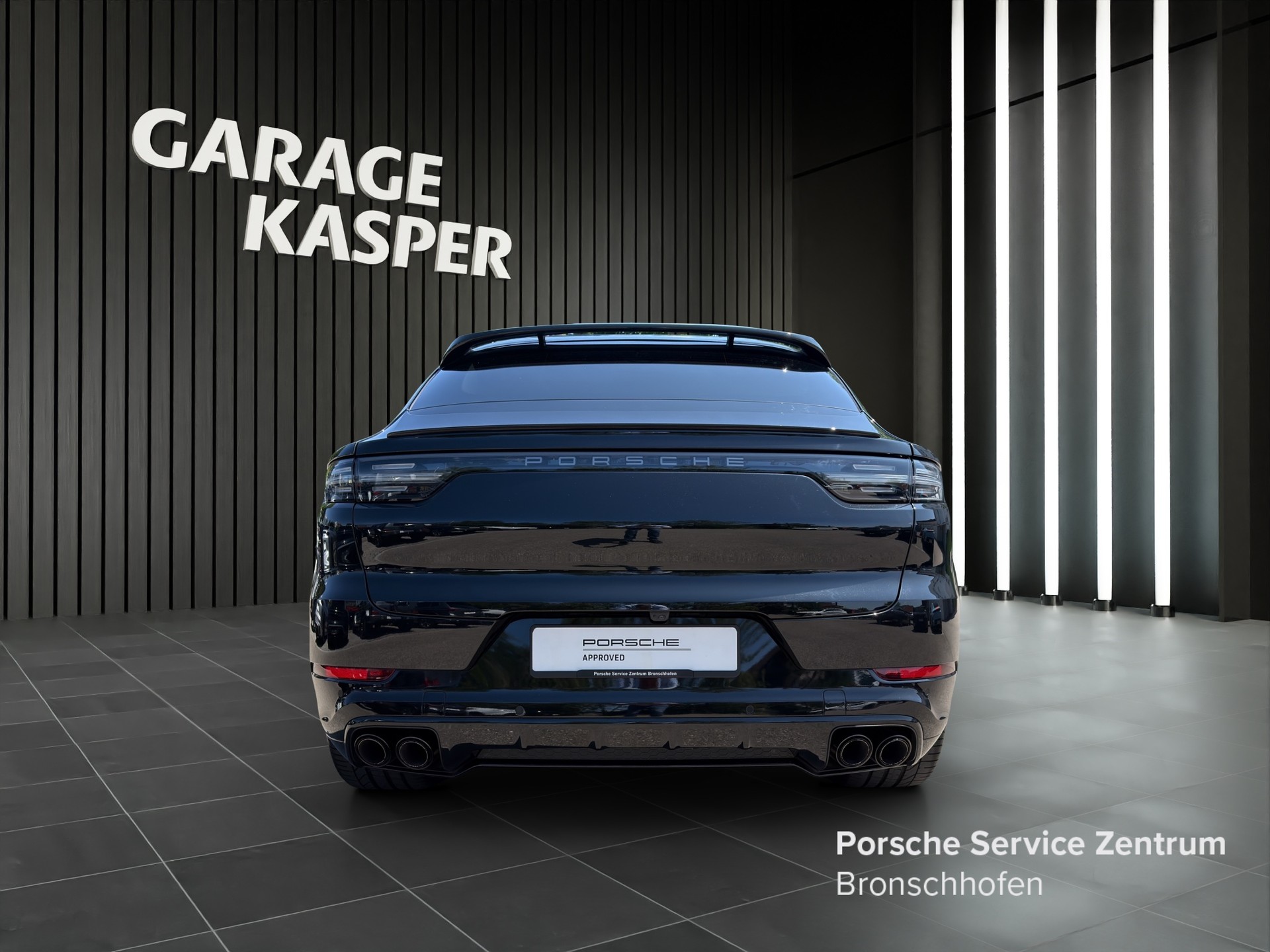 PORSCHE Cayenne Coupé 3.0 V6 E-Hybrid-showroom-element-3