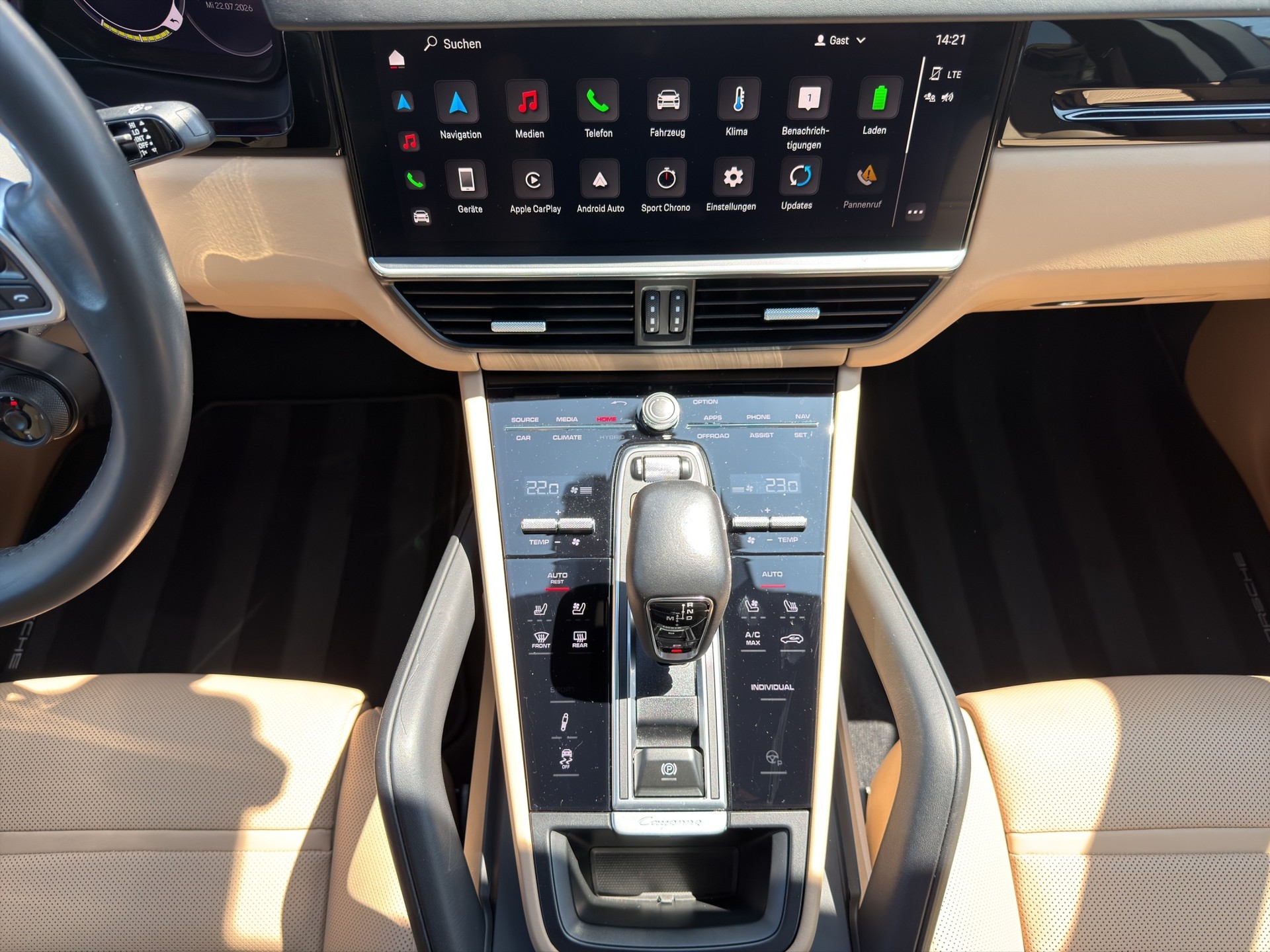 PORSCHE Cayenne Coupé 3.0 V6 E-Hybrid-image-13