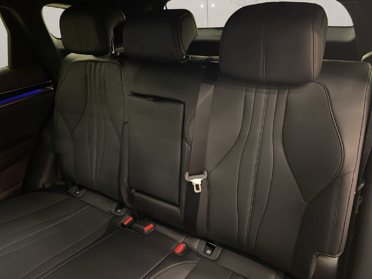 BYD Seal U DM-i Design AWD-image-8
