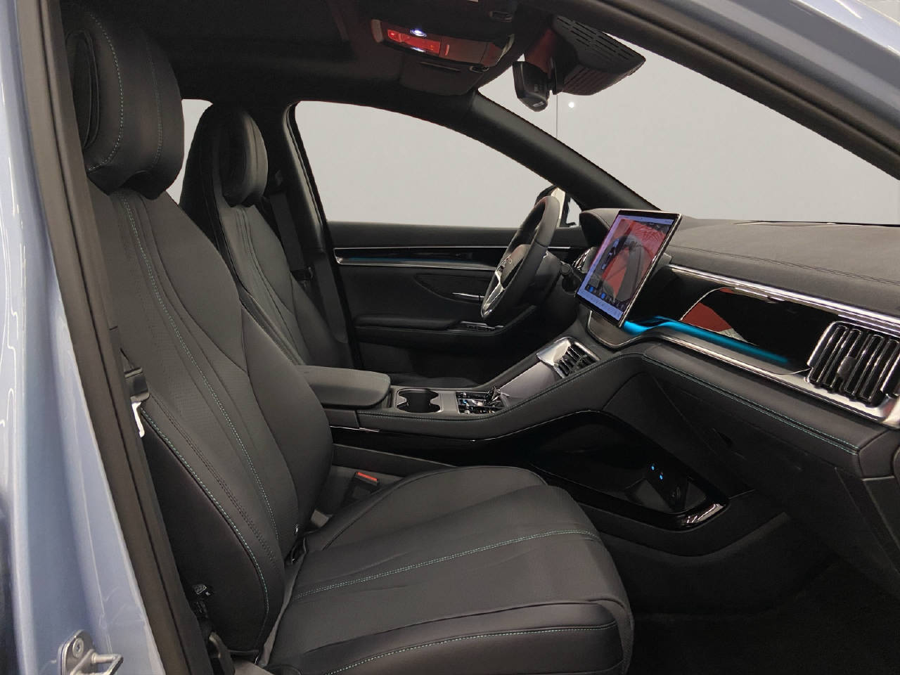 BYD Seal U DM-i Design AWD-image-9