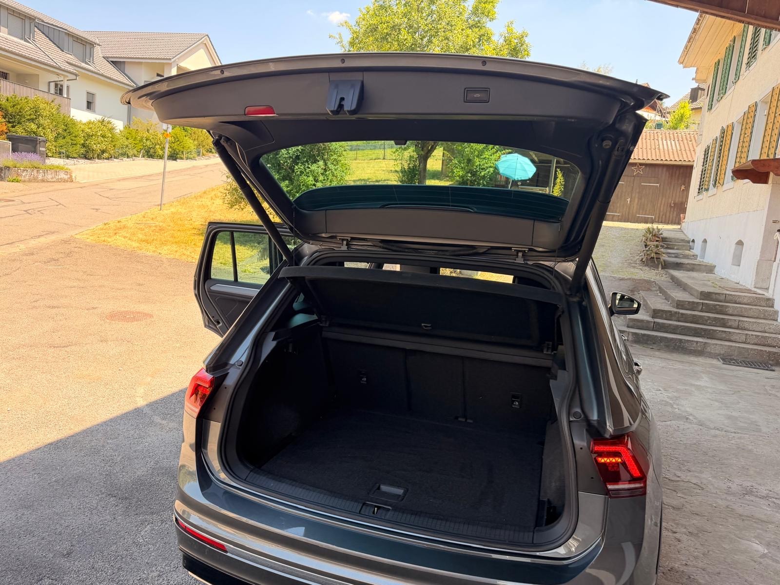 VW Tiguan 2.0TSI Highline 4Motion DSG-image-11