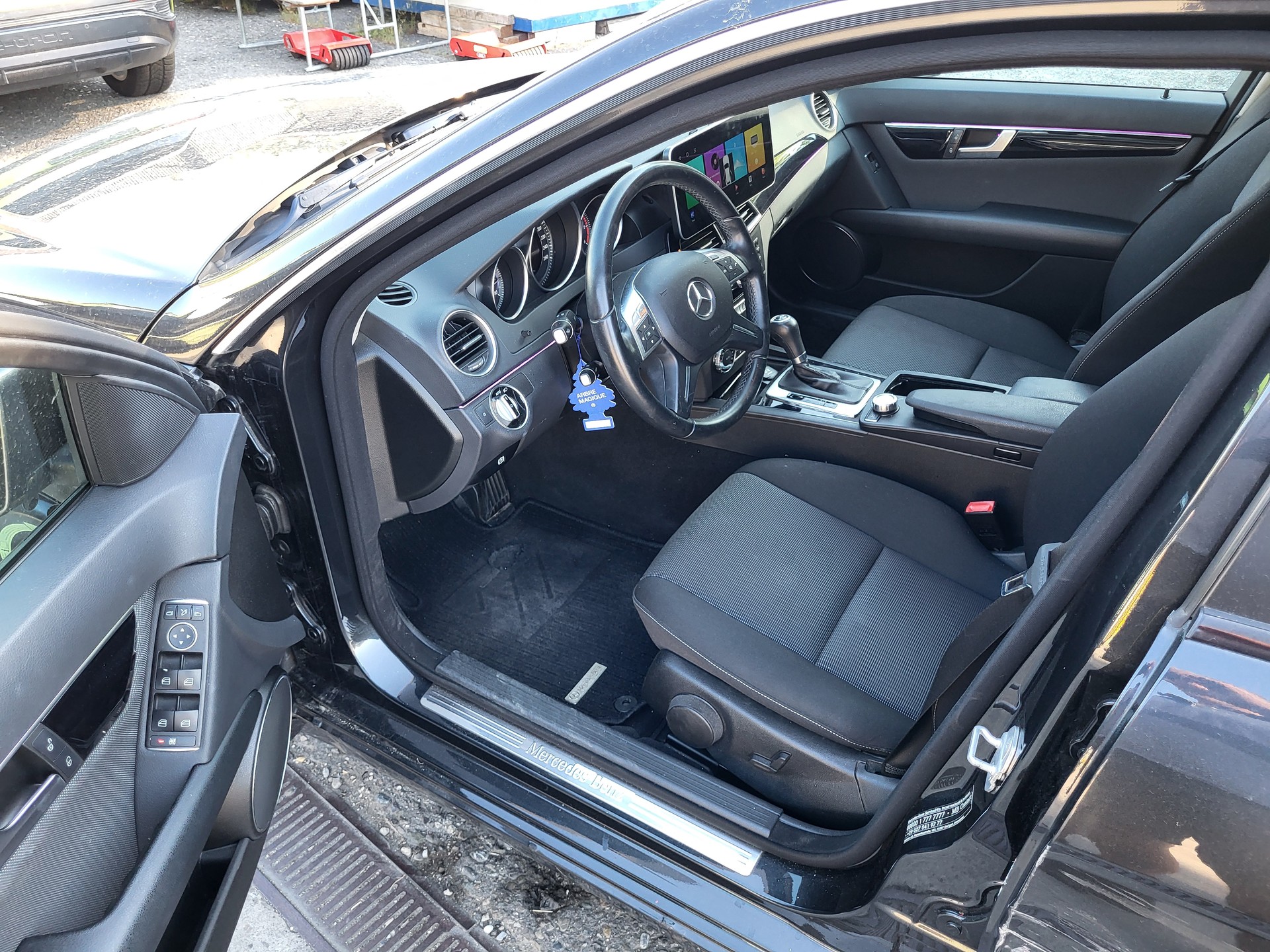 MERCEDES-BENZ C 200 CDI Elégance 7G-Tronic-image-13