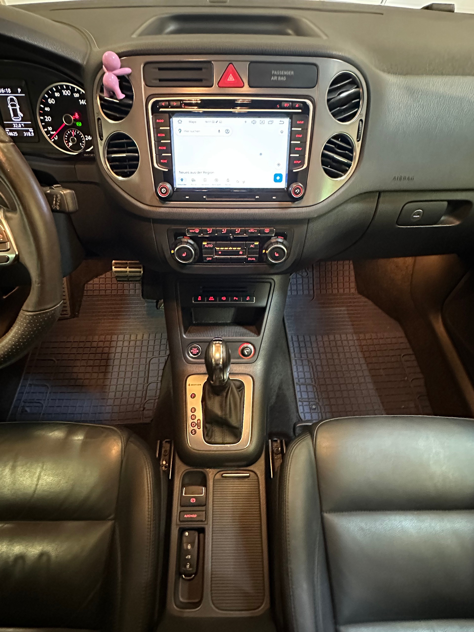VW Tiguan 2.0 TSI R-Line Spezial-Edition DSG-image-16