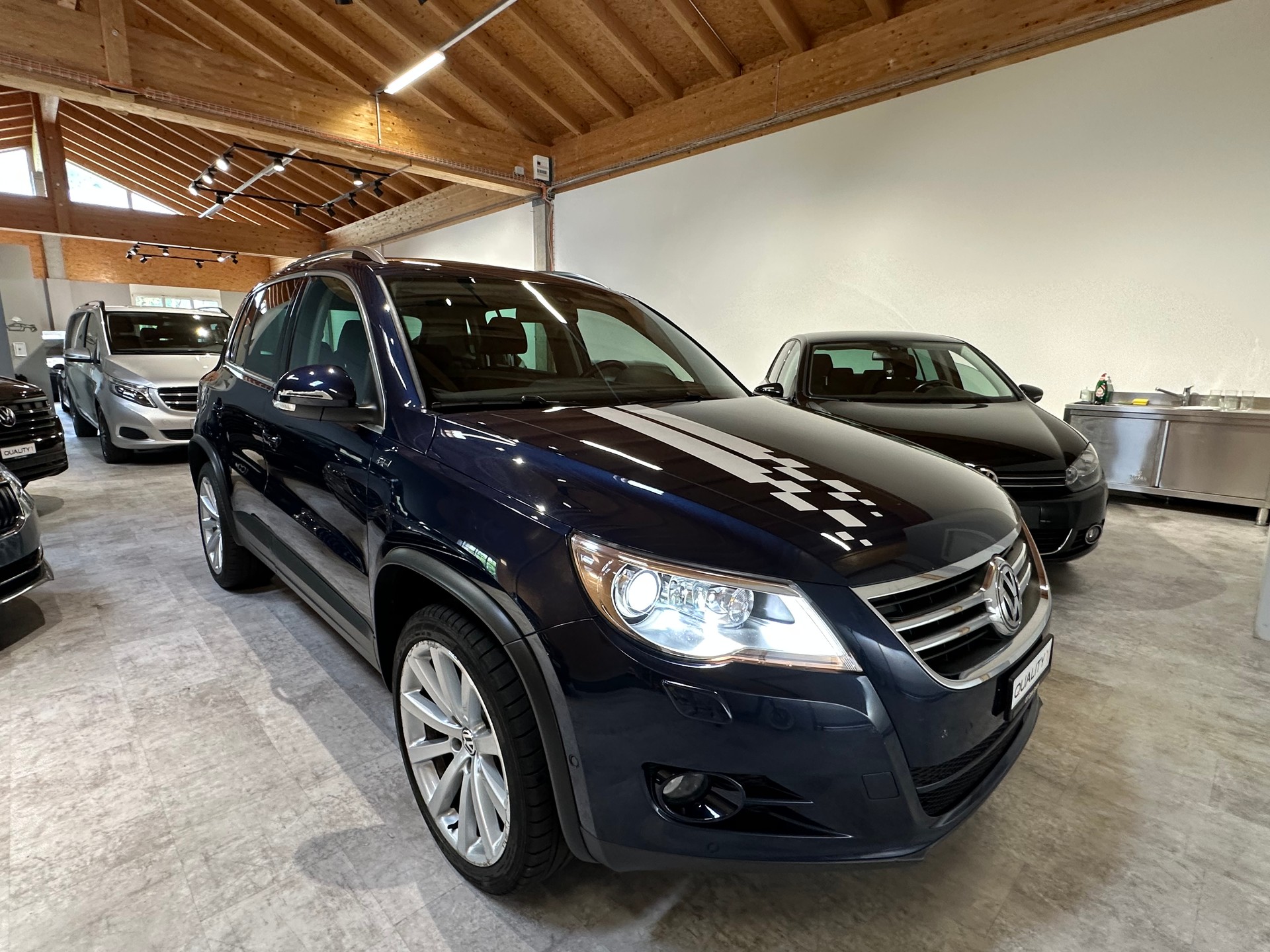 VW Tiguan 2.0 TSI R-Line Spezial-Edition DSG-image-8