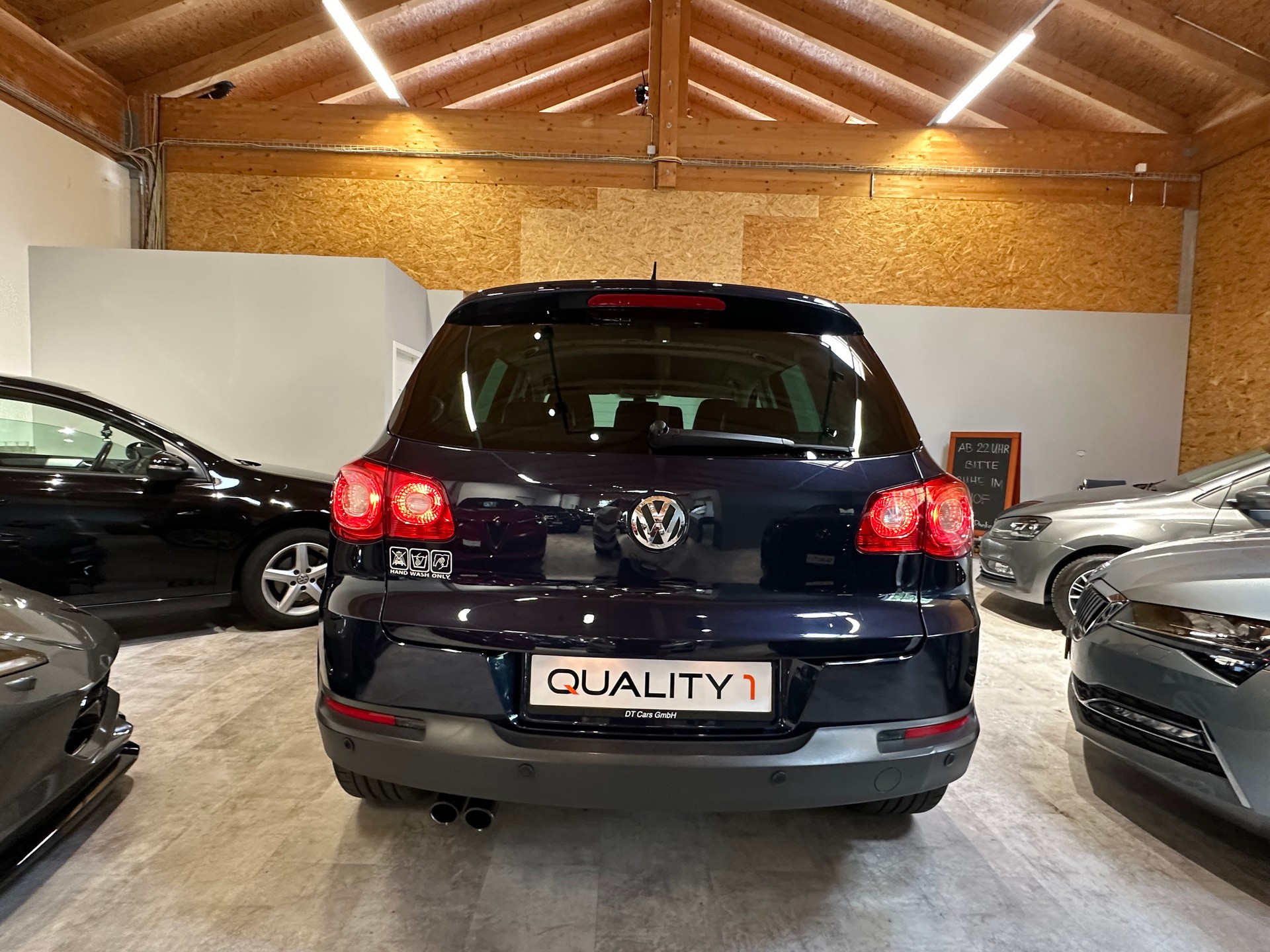 VW Tiguan 2.0 TSI R-Line Spezial-Edition DSG-image-4