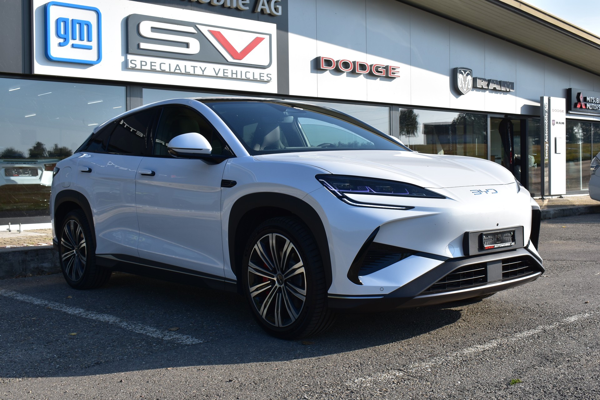 BYD Sealion 7 91,3 kWh Excellence AWD-image-2