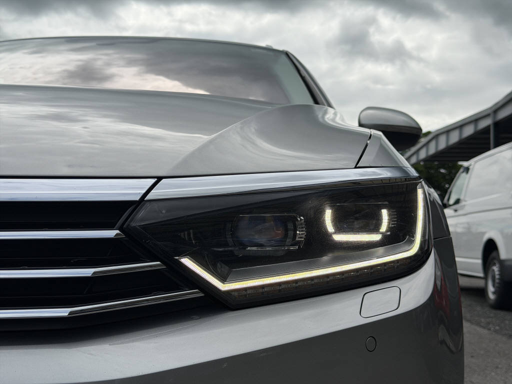VW Passat Variant 1.4 TSI ACT Comfortline-image-12