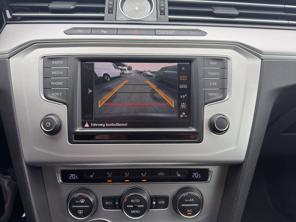 VW Passat Variant 1.4 TSI ACT Comfortline-image-17