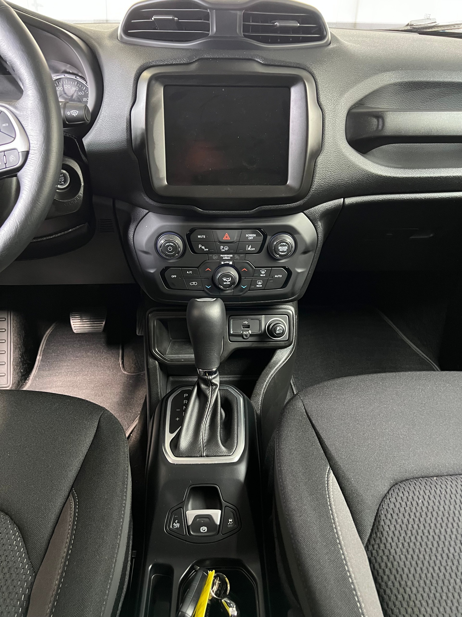 JEEP Renegade 1.5 MHEV Swiss Limited-image-5