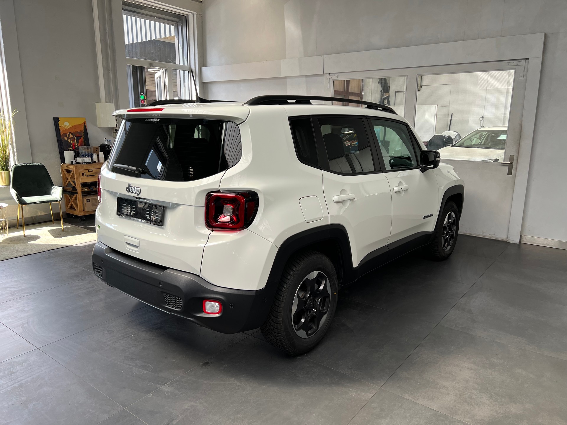 JEEP Renegade 1.5 MHEV Swiss Limited-image-3