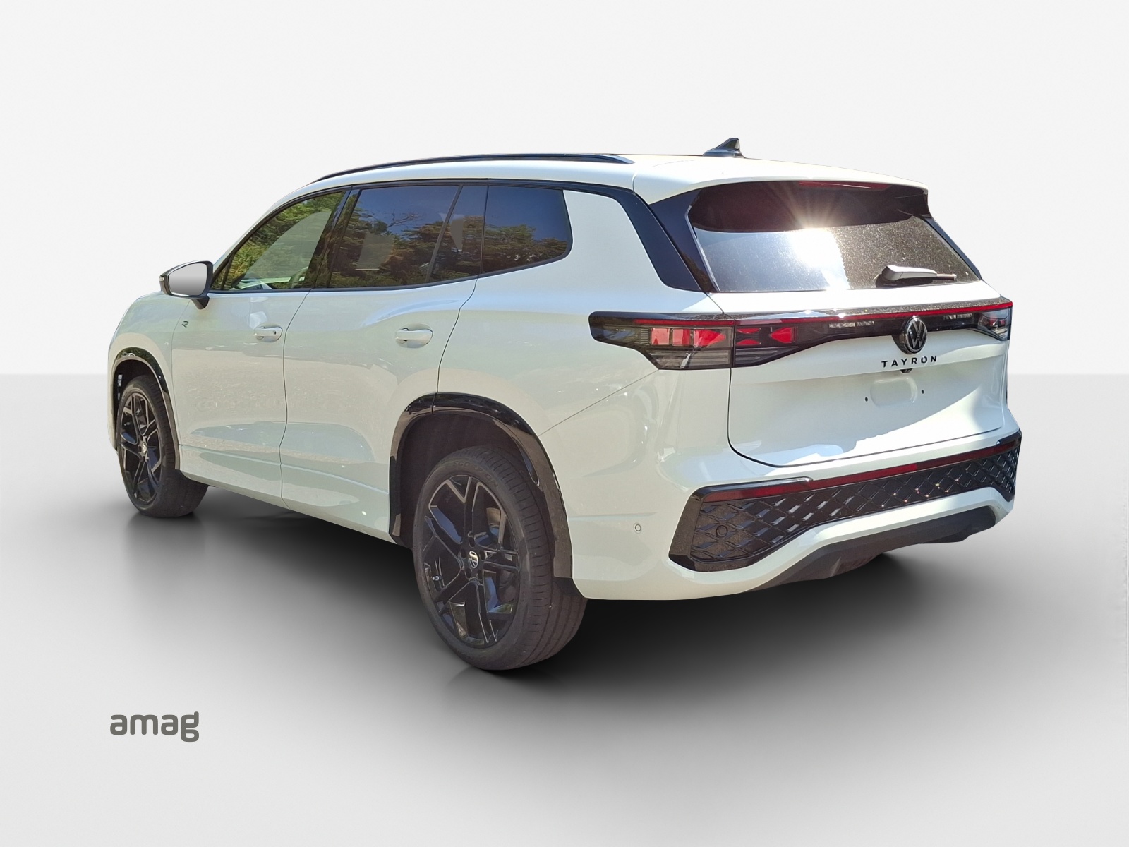 VW Tayron 2.0 TSI R-Line DSG 4Motion-image-2