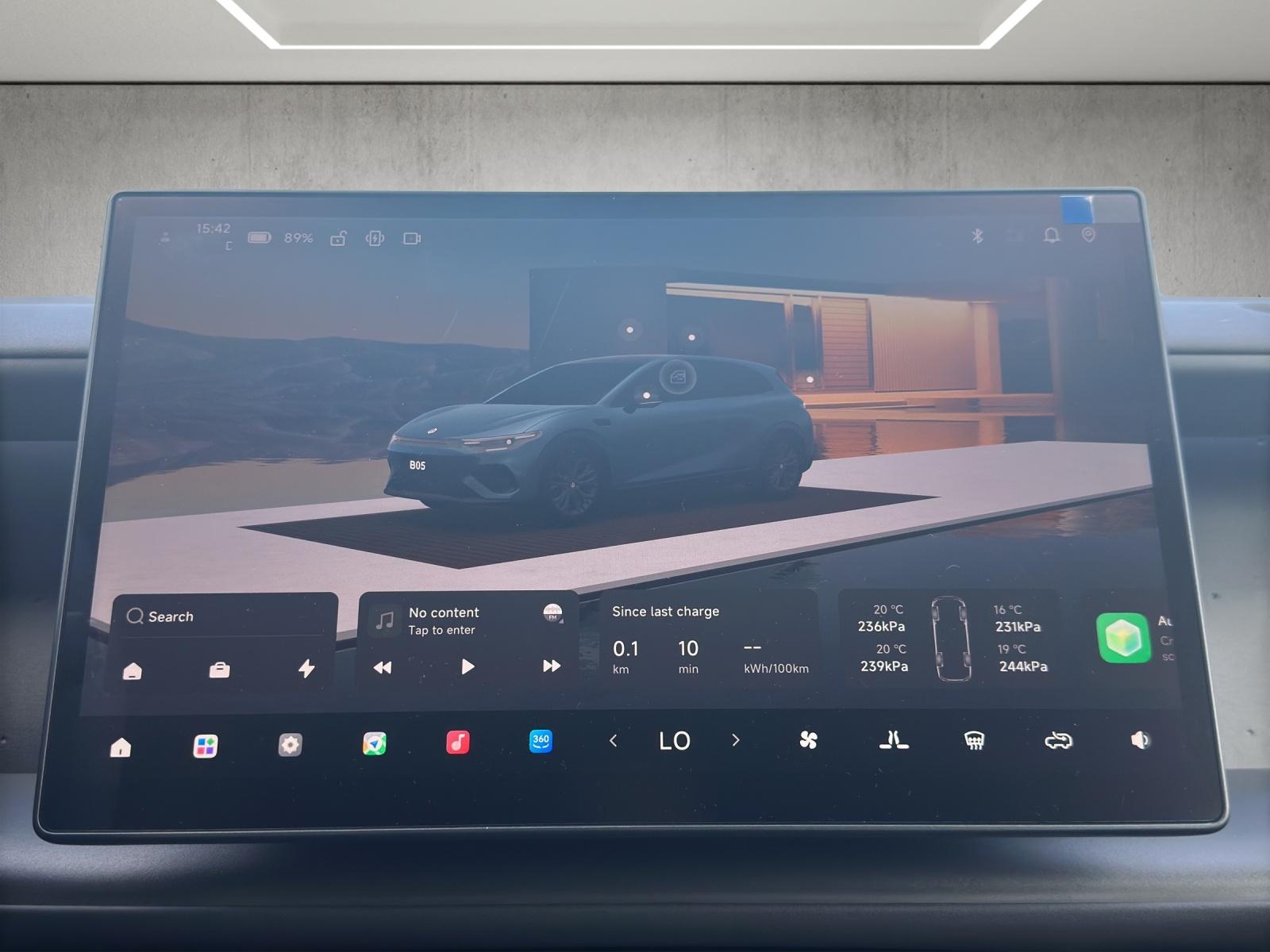 LEAPMOTOR B05 EV-image-11