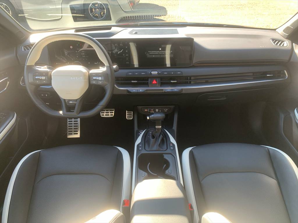 KIA K4 1.6 T-GDi GT-Line-image-3