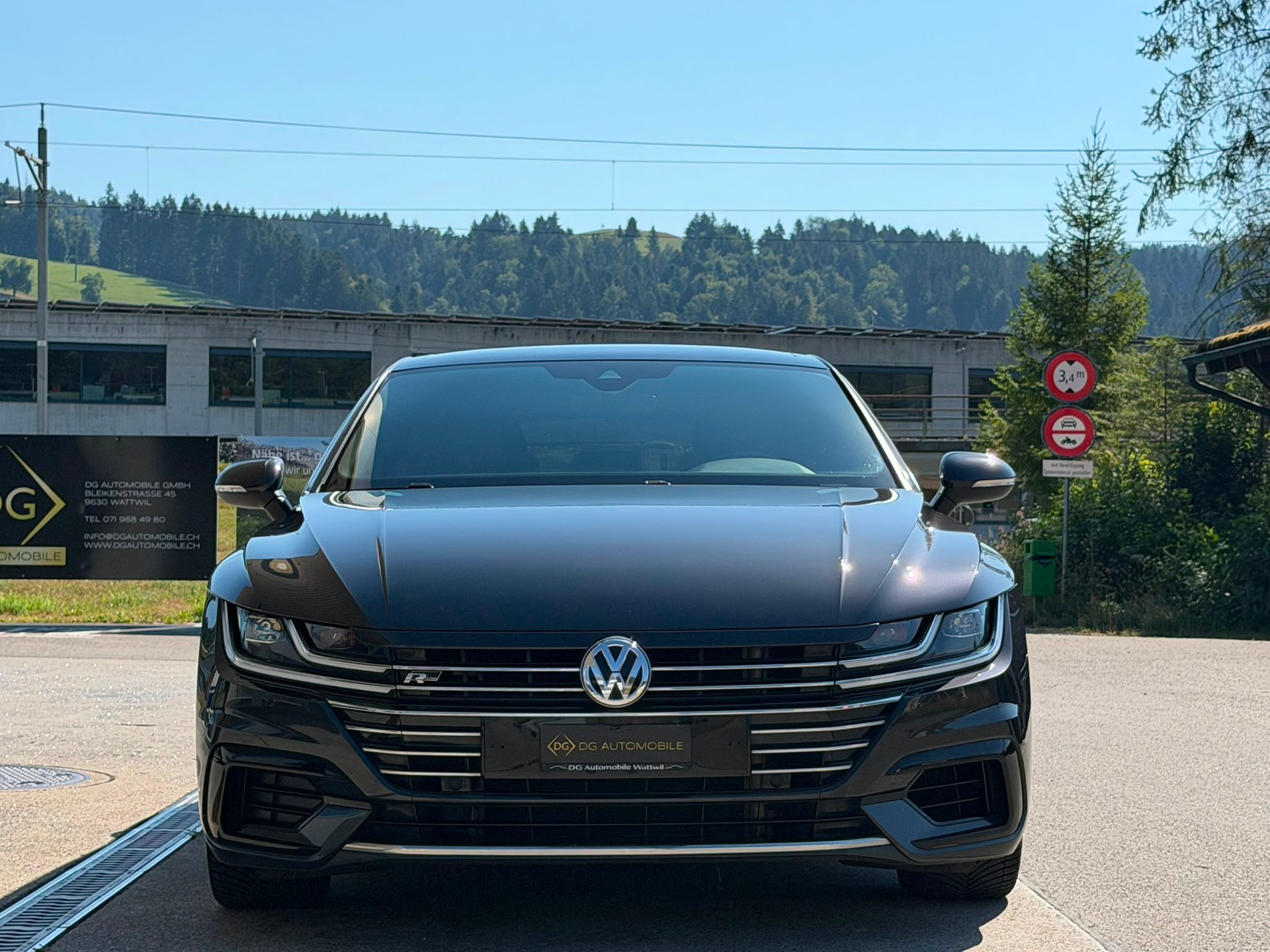 VW Arteon 2.0 TSI BMT R-Line 4Motion DSG *Standheizung**Glasschiebedach**Assistenzpaket**Surroundkamera**DynaudioSoundsystem*-image-1