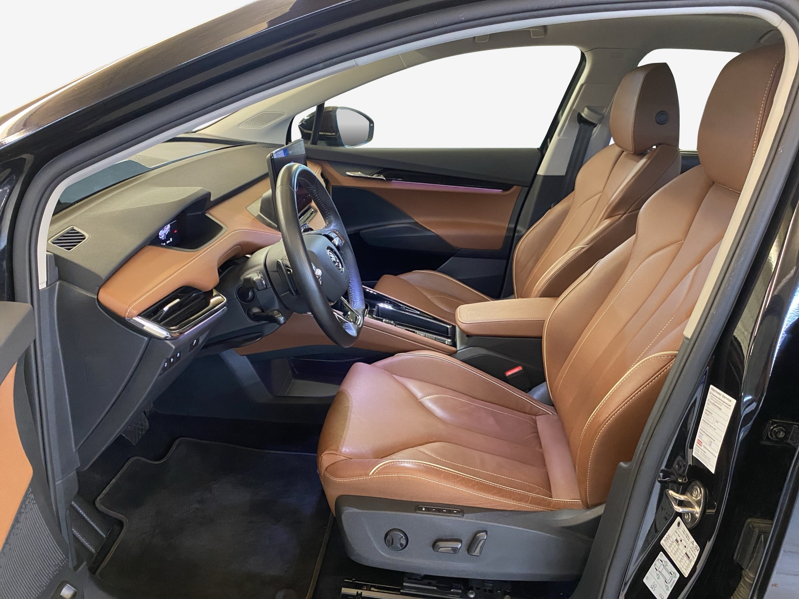 SKODA Enyaq iV 80-image-7