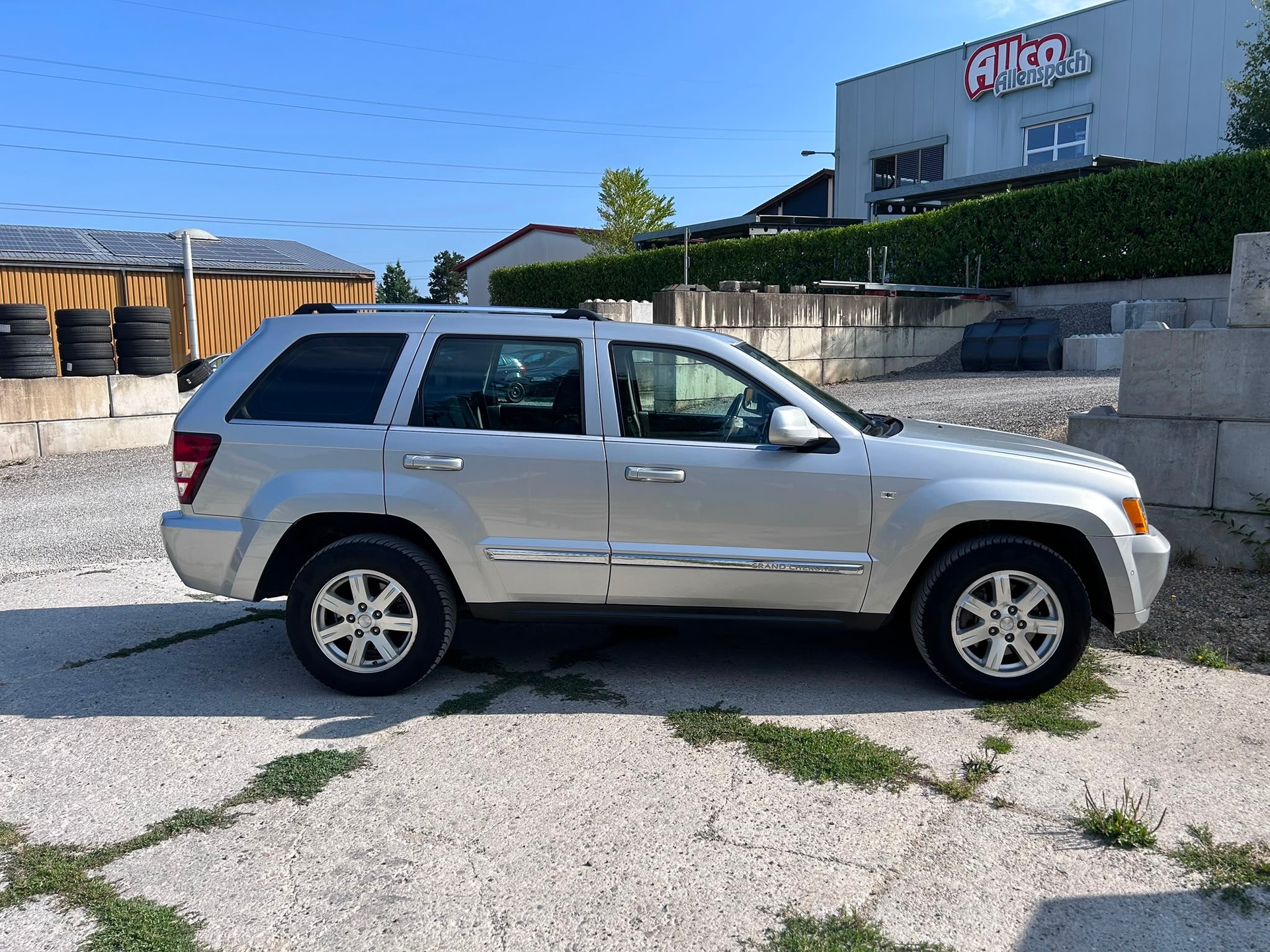 JEEP Gr.Cherokee 3.0 CRD Limited Automatic-image-4