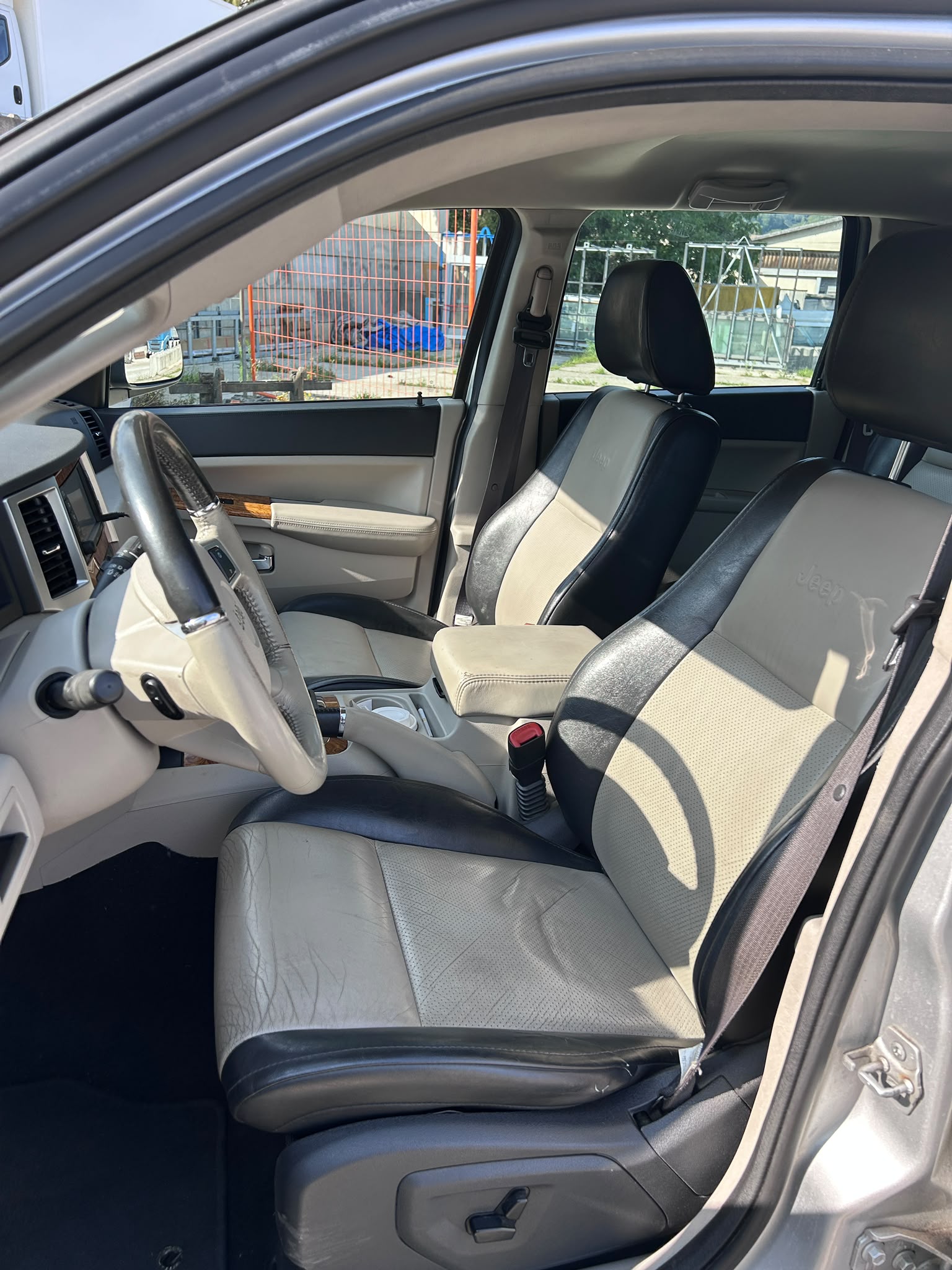 JEEP Gr.Cherokee 3.0 CRD Limited Automatic-image-8