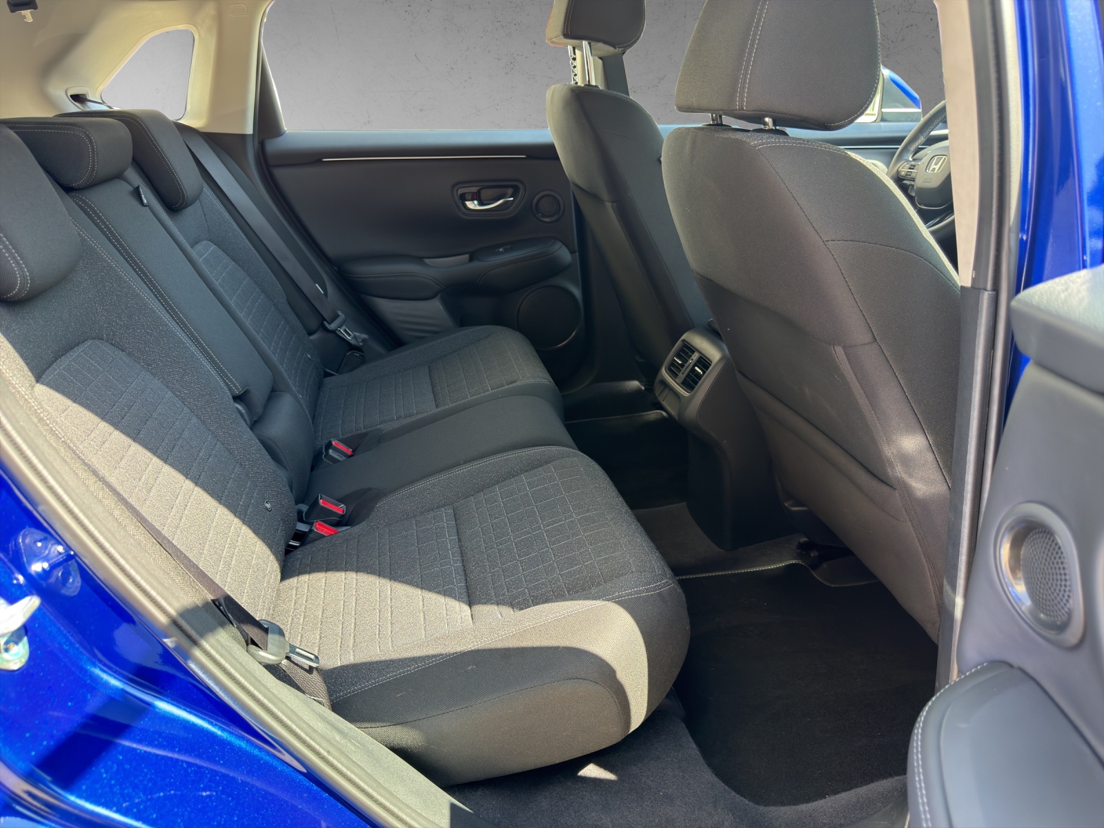 HONDA ZR-V 2.0i MMD Hybrid Elegance Automatic-image-11